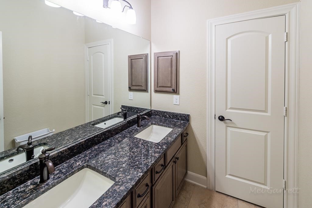 26827 Longleaf Valley Drive Property Photo 18