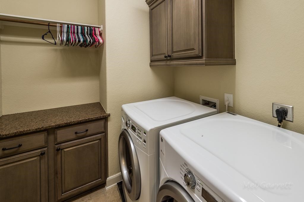 26827 Longleaf Valley Drive Property Photo 19