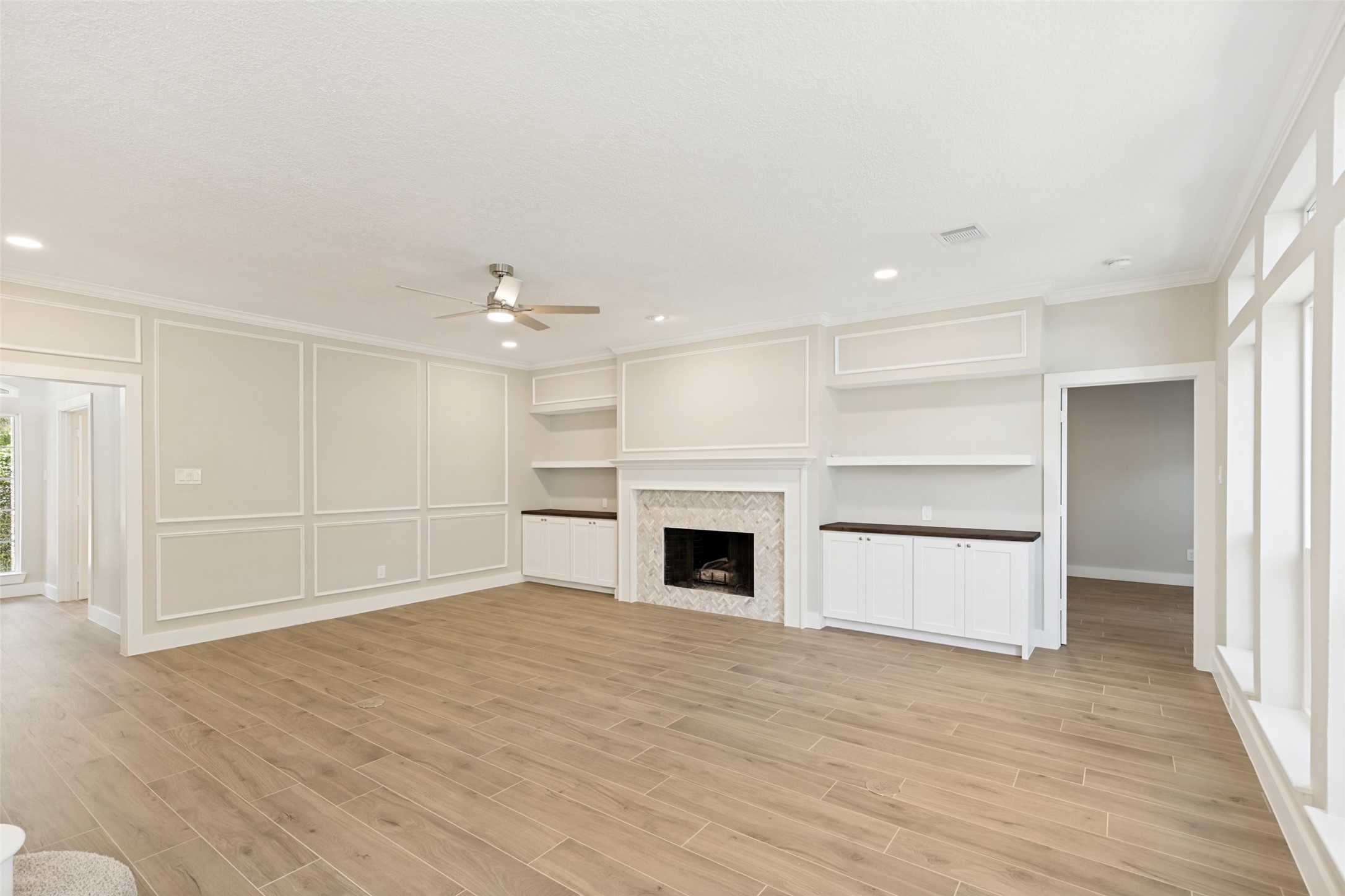 3418 Woodland View Drive Property Photo 9