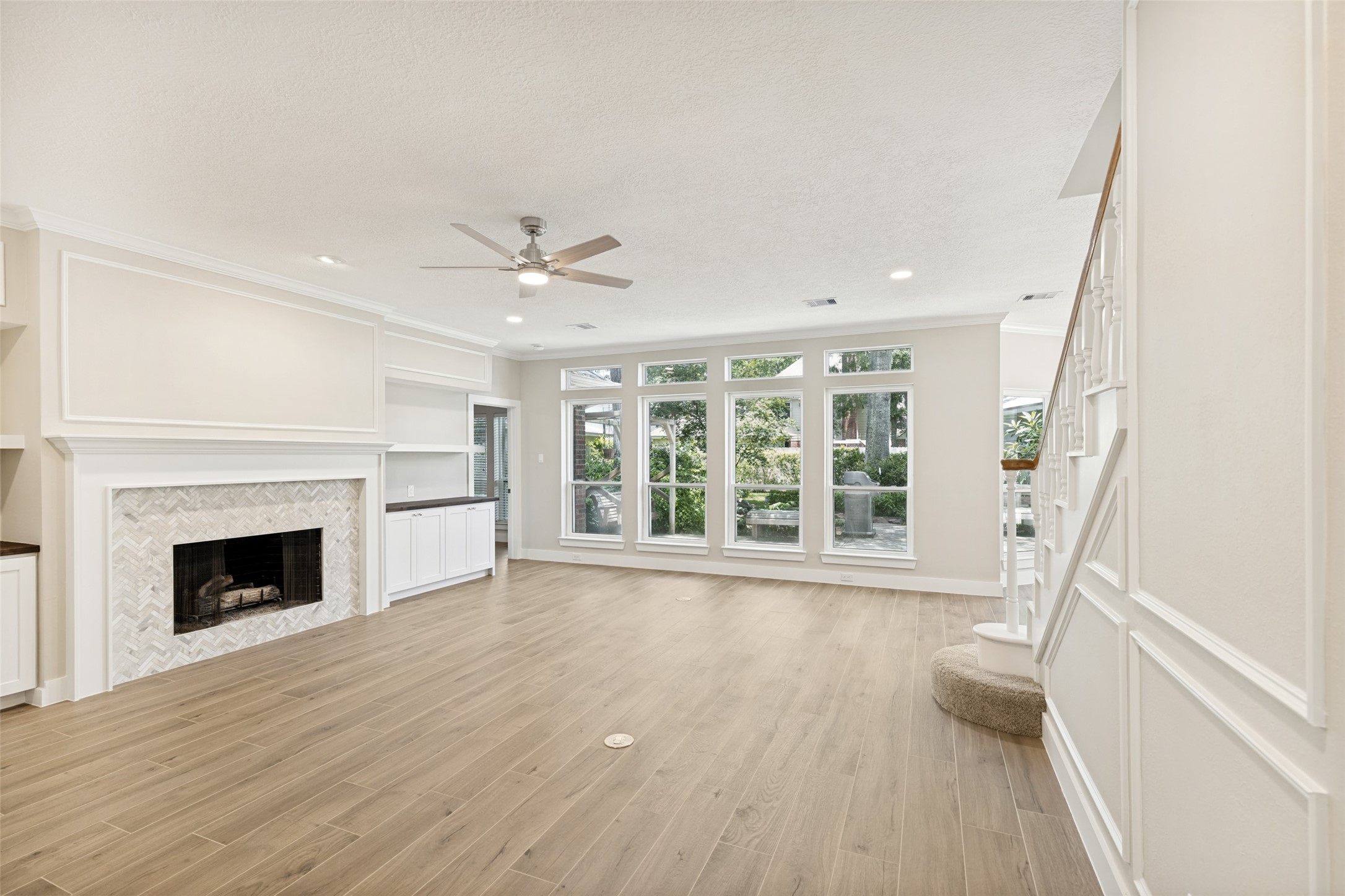3418 Woodland View Drive Property Photo 10