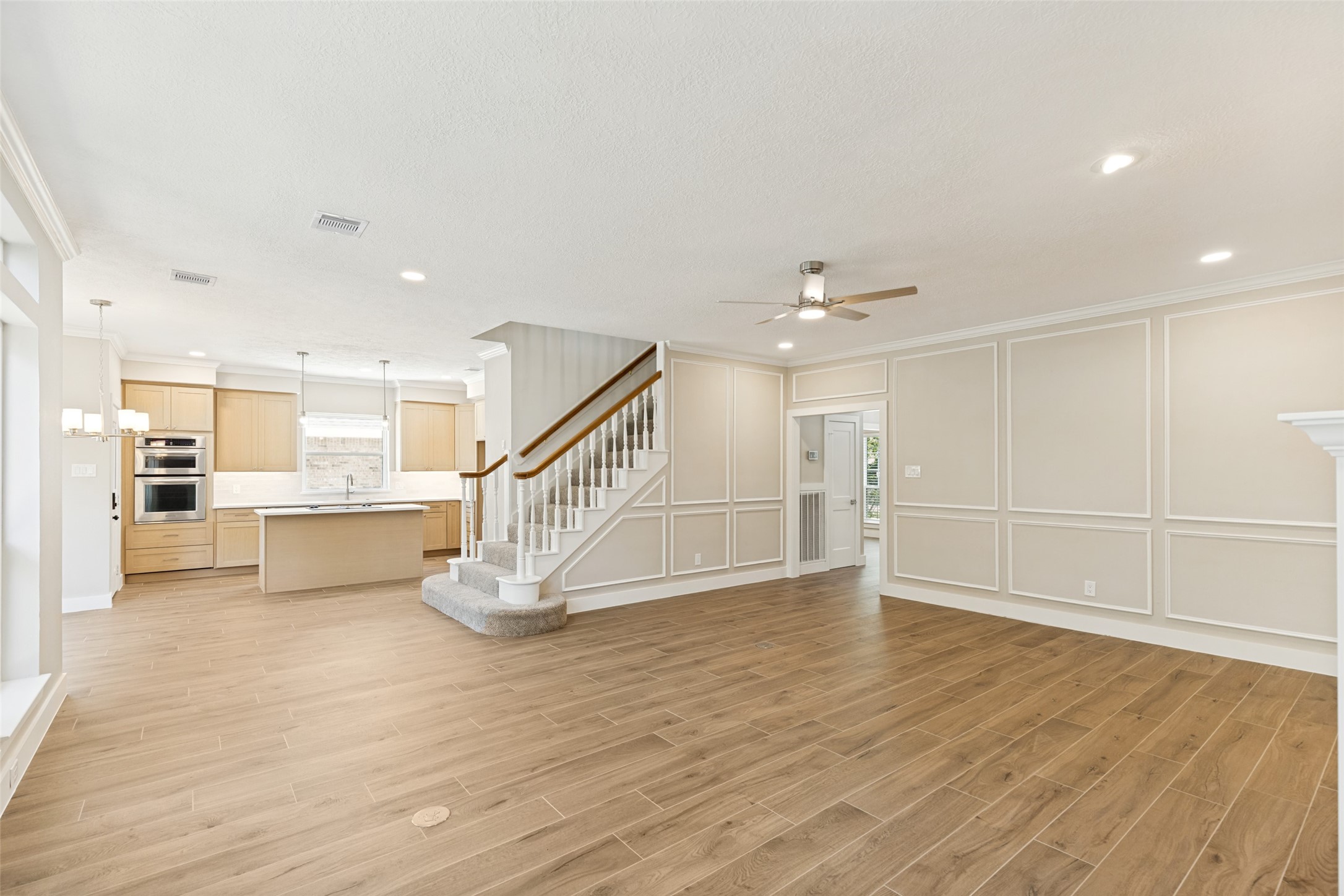 3418 Woodland View Drive Property Photo 11