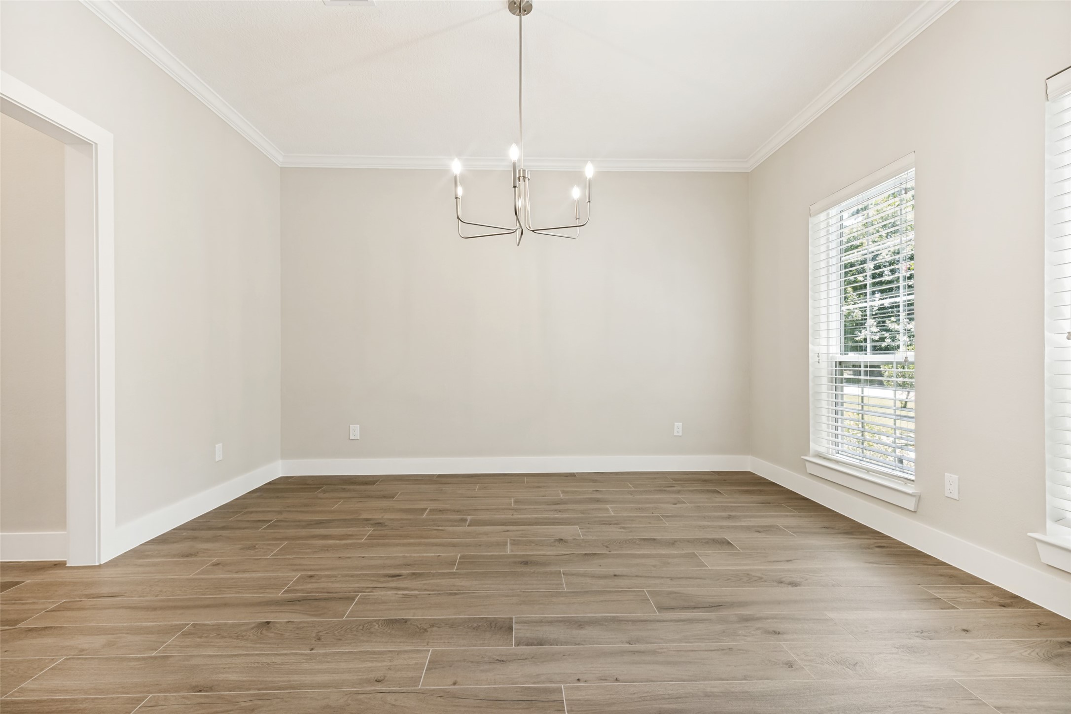 3418 Woodland View Drive Property Photo 13