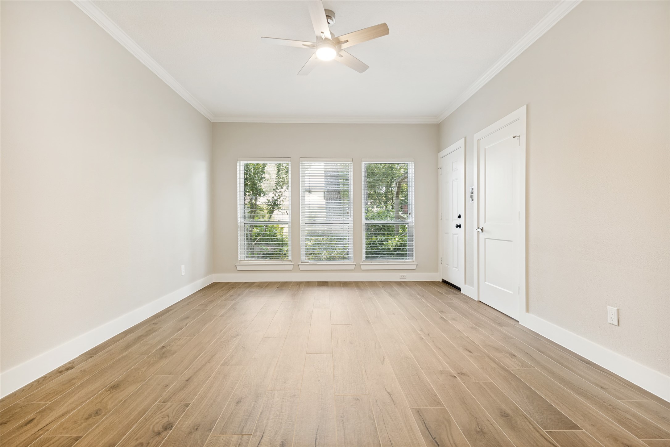 3418 Woodland View Drive Property Photo 17