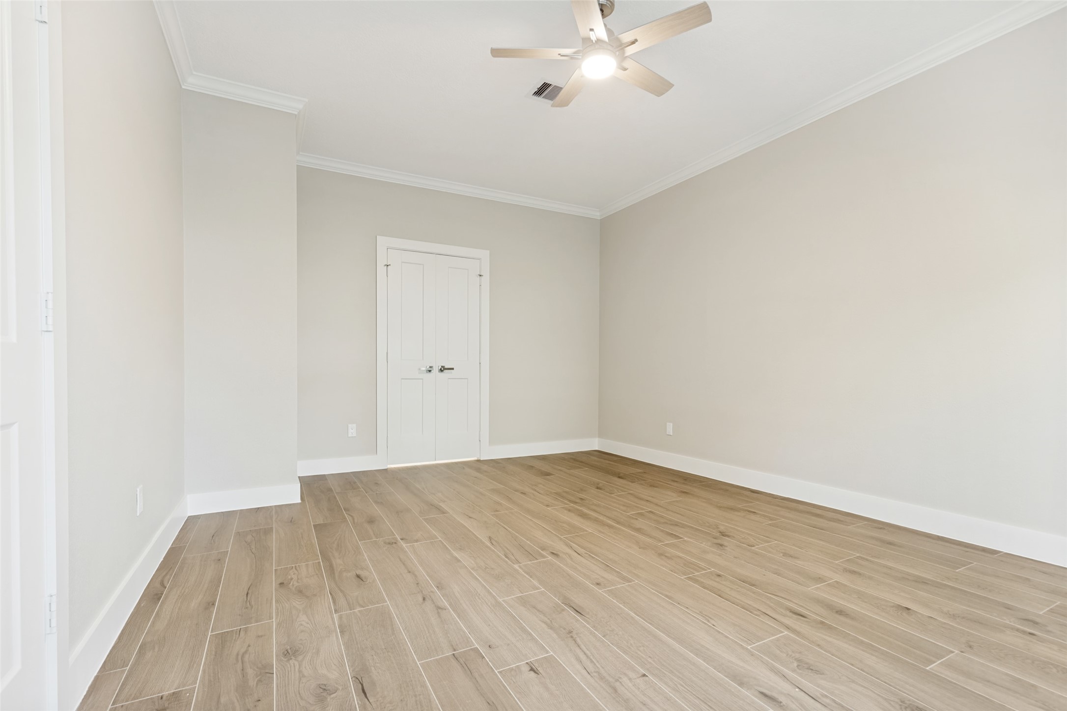 3418 Woodland View Drive Property Photo 18
