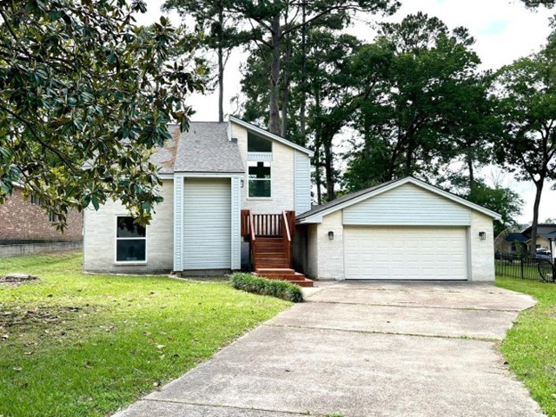 15207 Jamaica Drive Property Photo 1