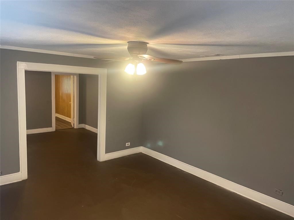104 5th Street Property Photo 4
