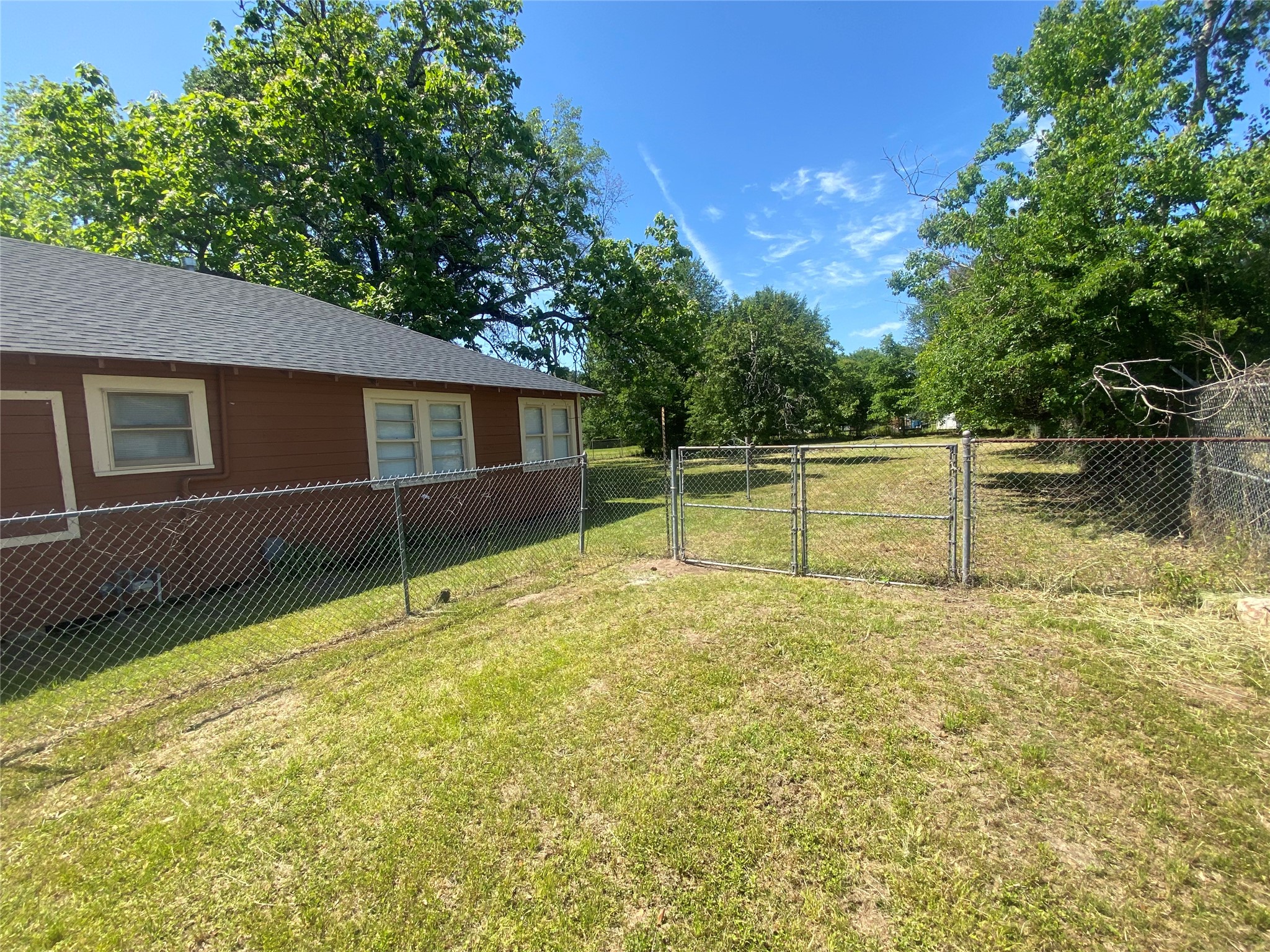 104 5th Street Property Photo 19