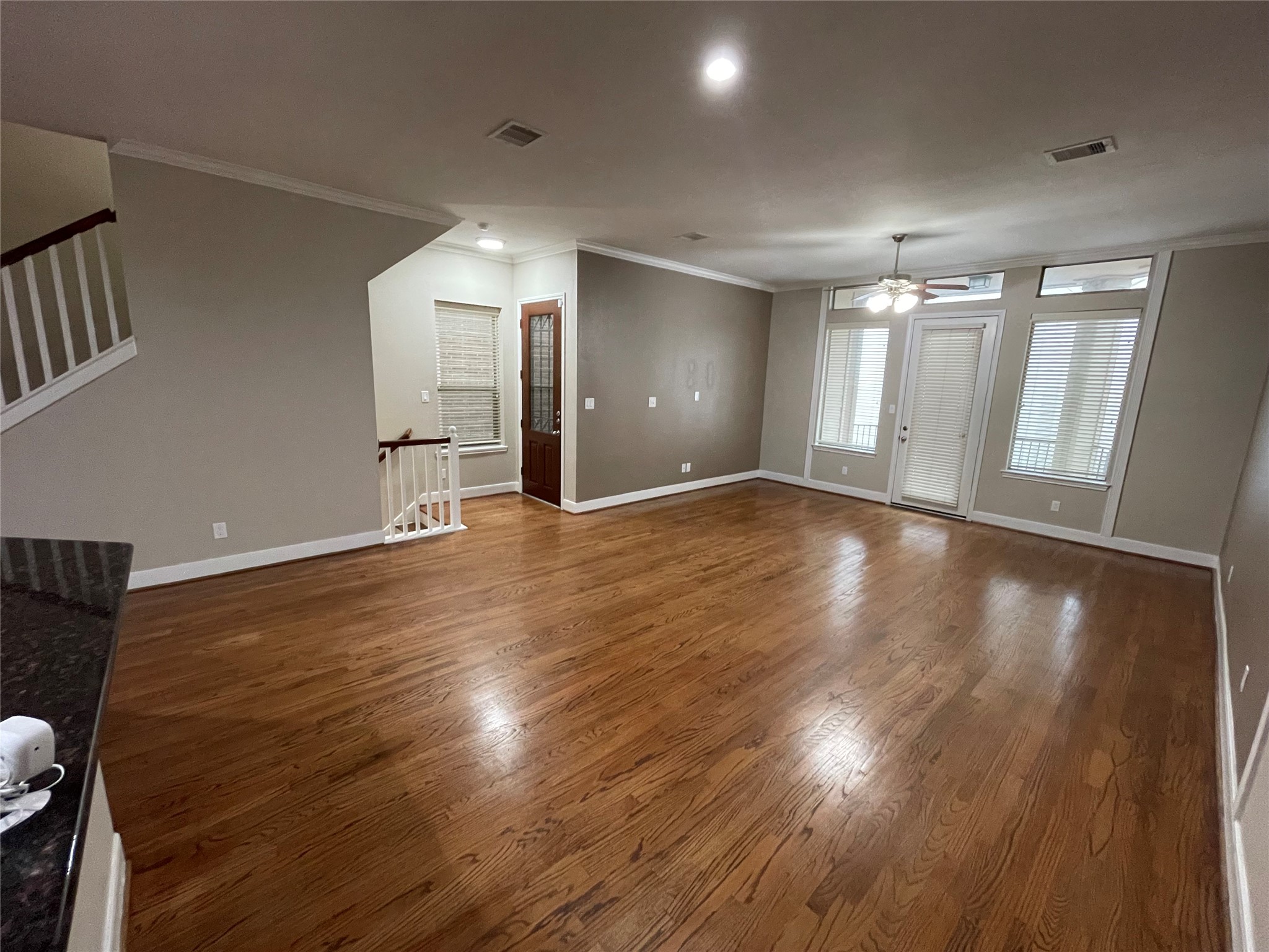 2010 Rosedale Street B Property Photo 5