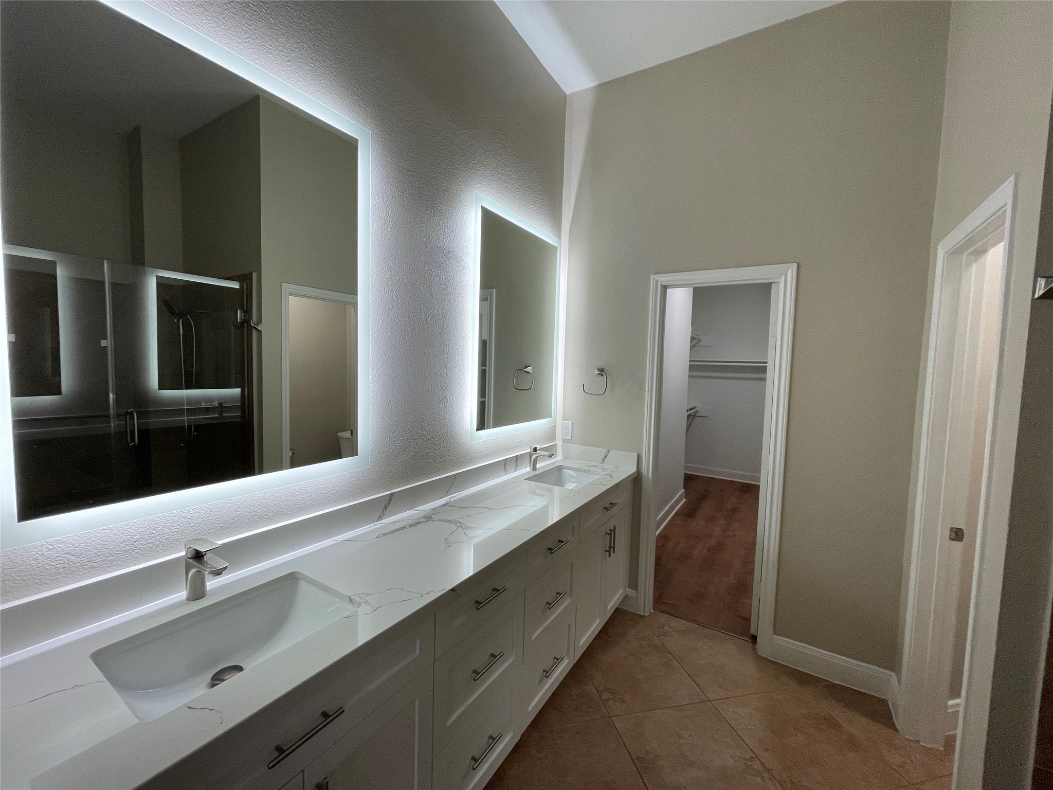 2010 Rosedale Street B Property Photo 12