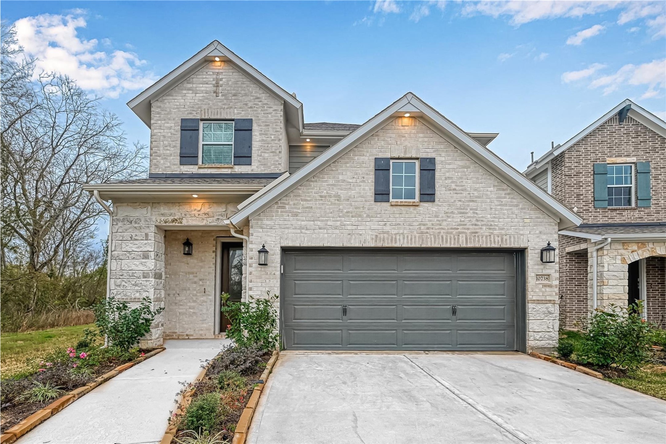 10738 Bridgeport Path Court Property Photo 2
