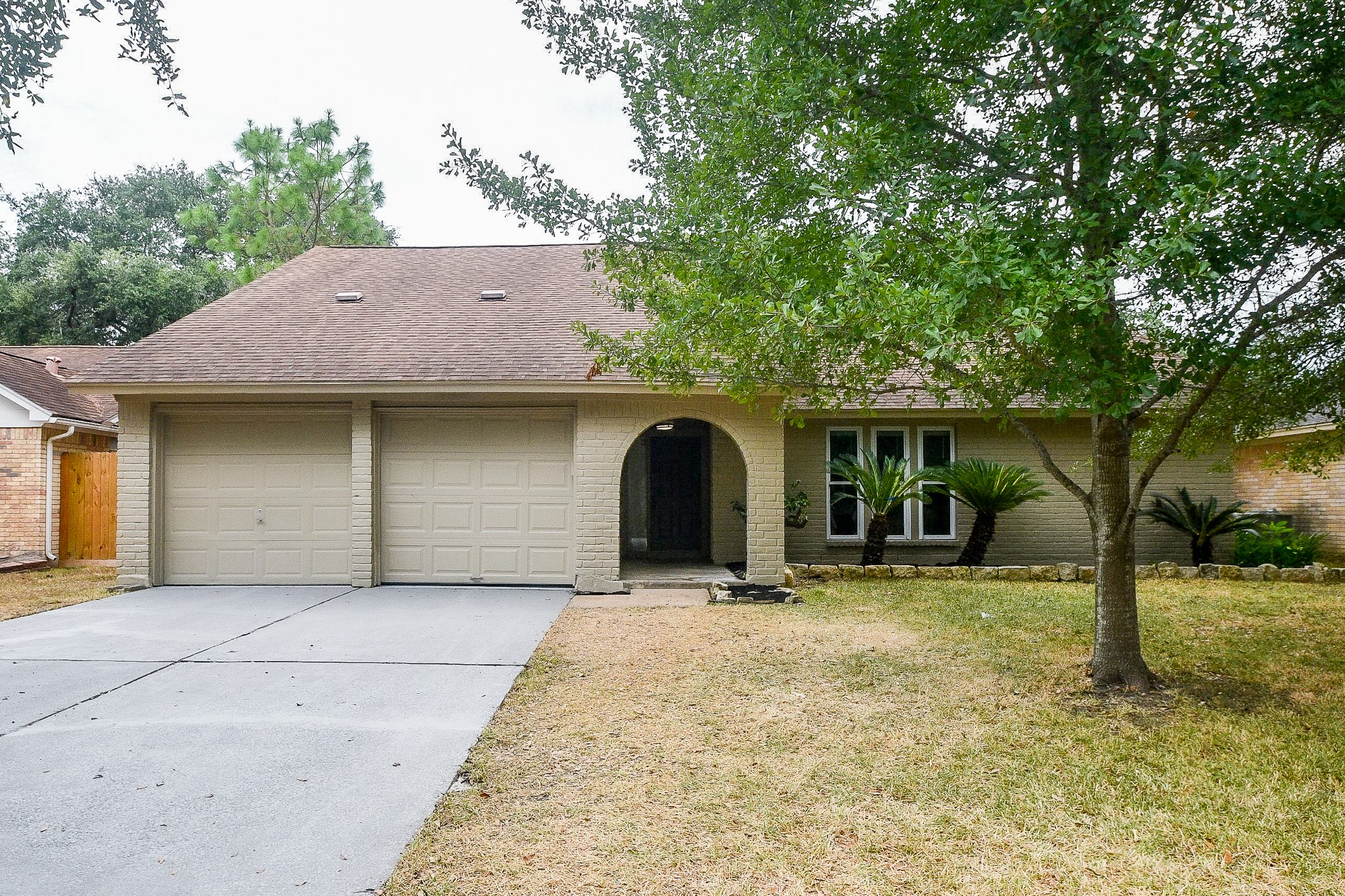22418 Elsinore Drive Property Photo 2