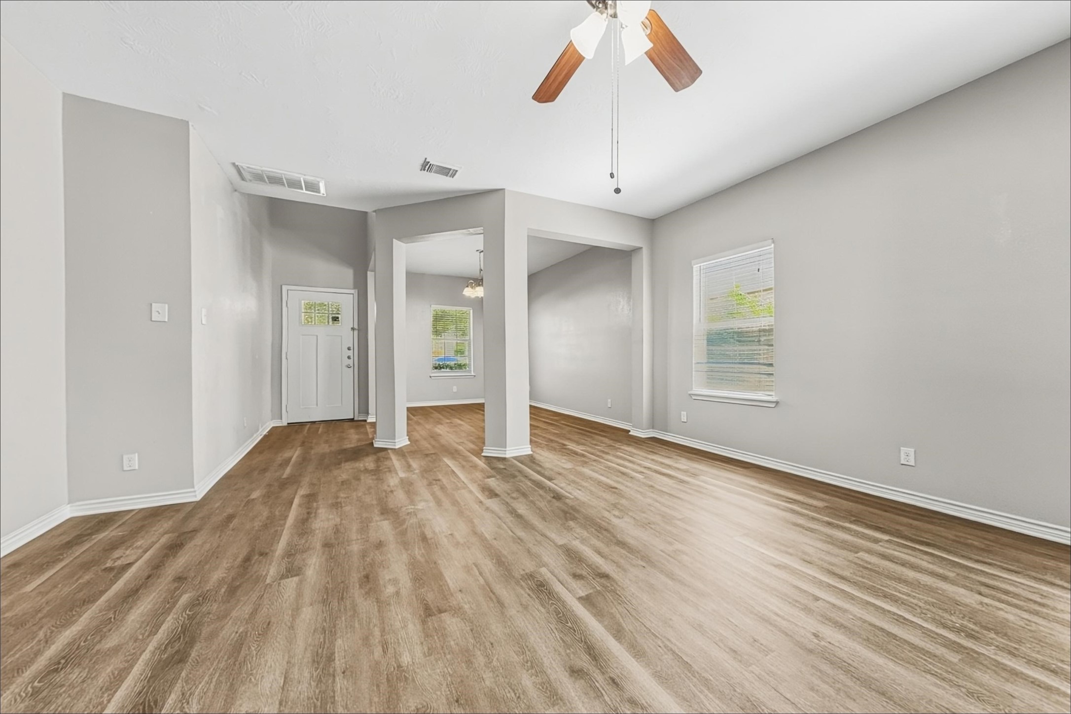 10719 Woodwind Shadows Drive Property Photo 5