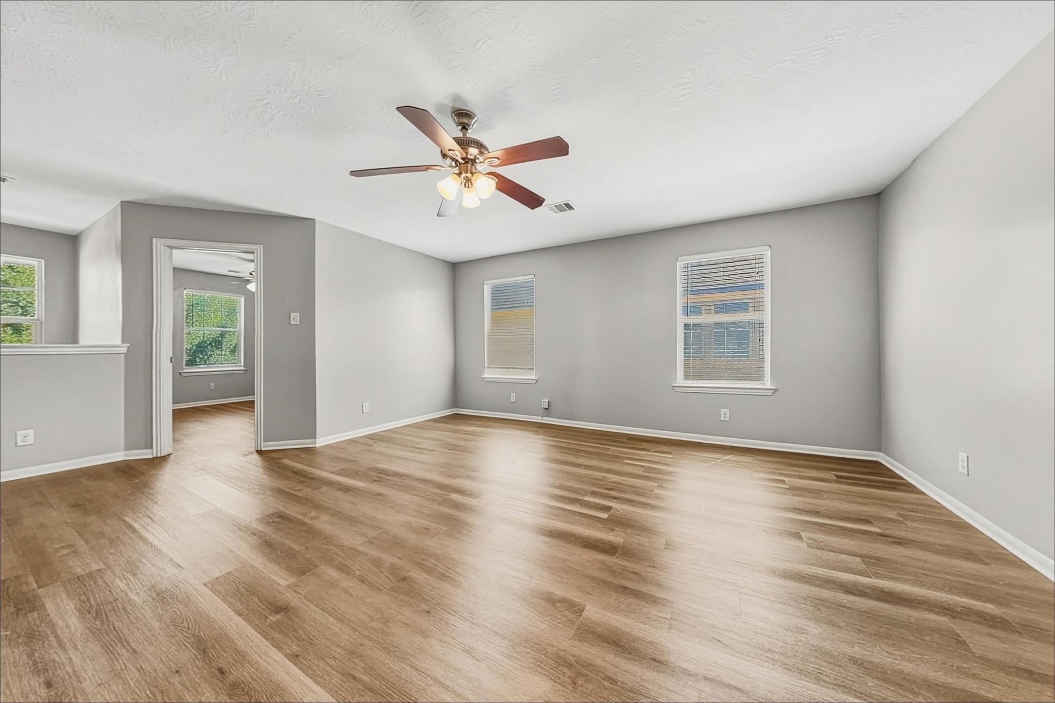 10719 Woodwind Shadows Drive Property Photo 12