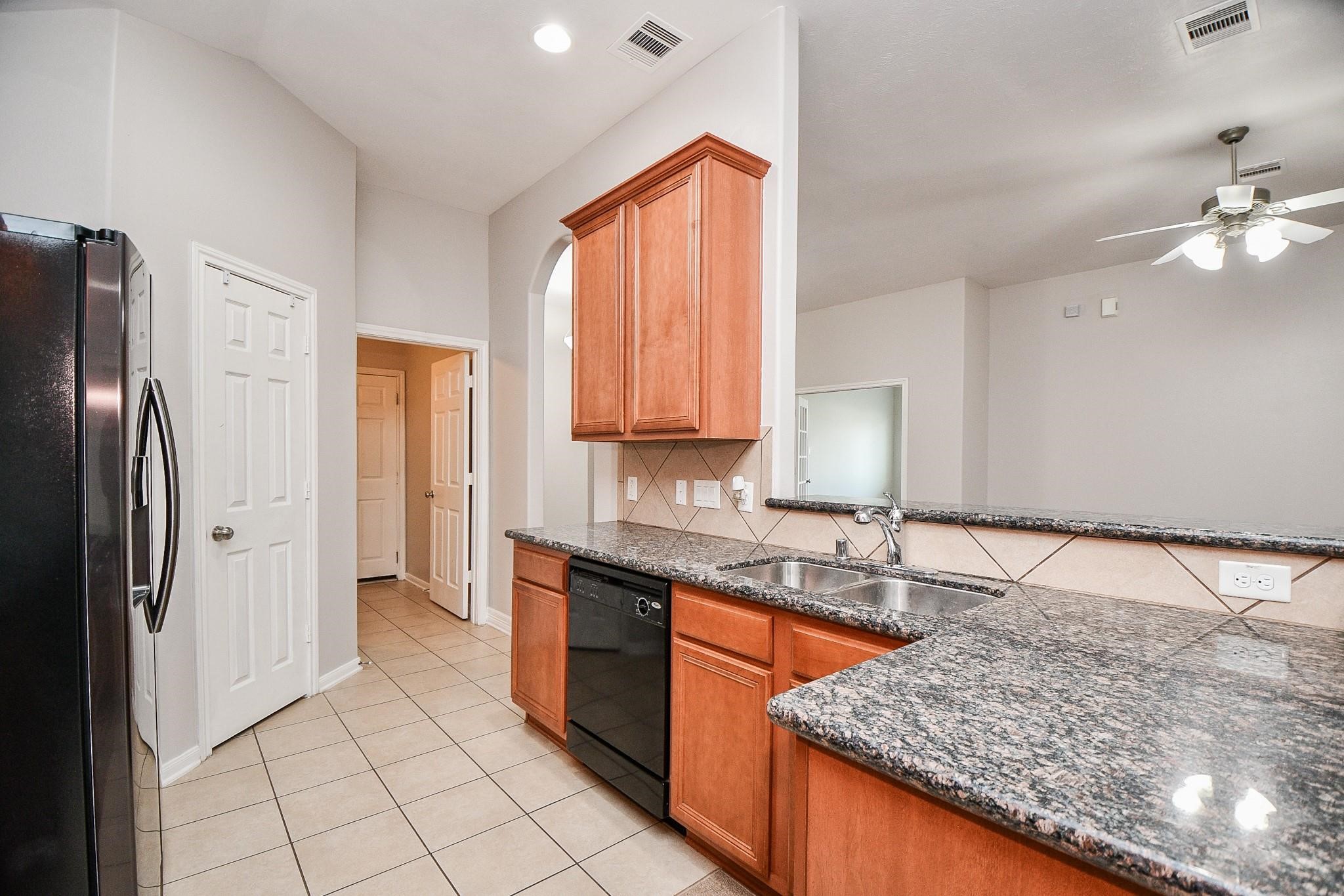 10503 Quiet Villas Lane Property Photo 13