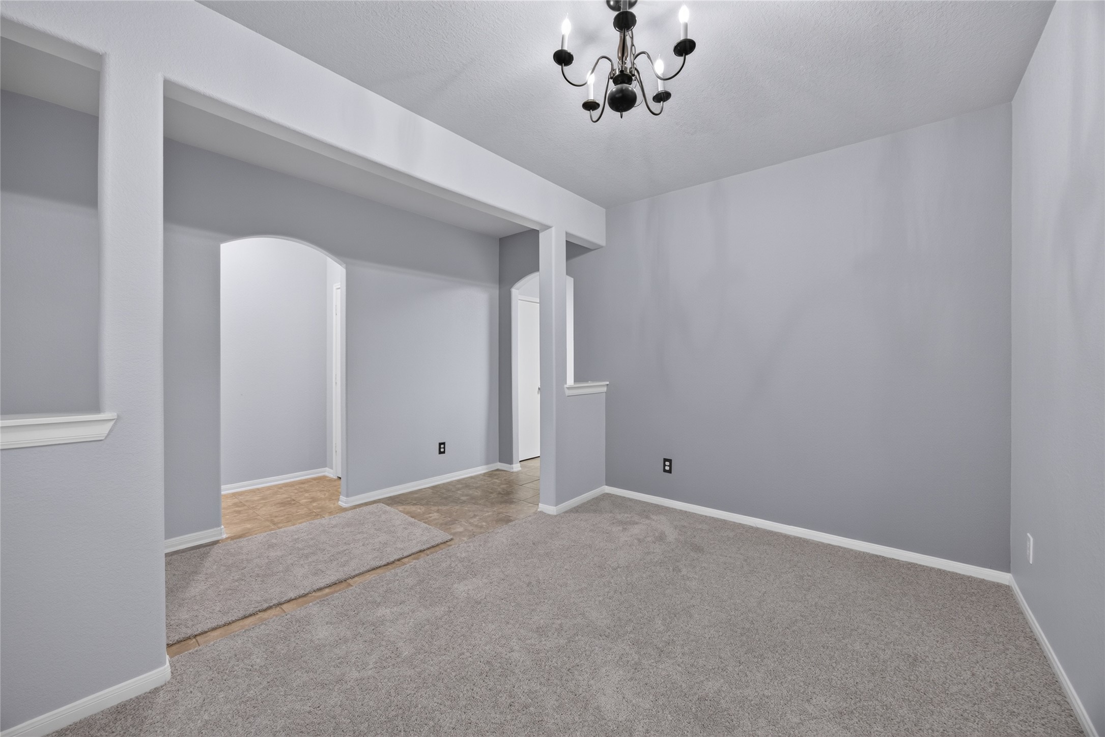 19015 N Taverns Corner Court Property Photo 5
