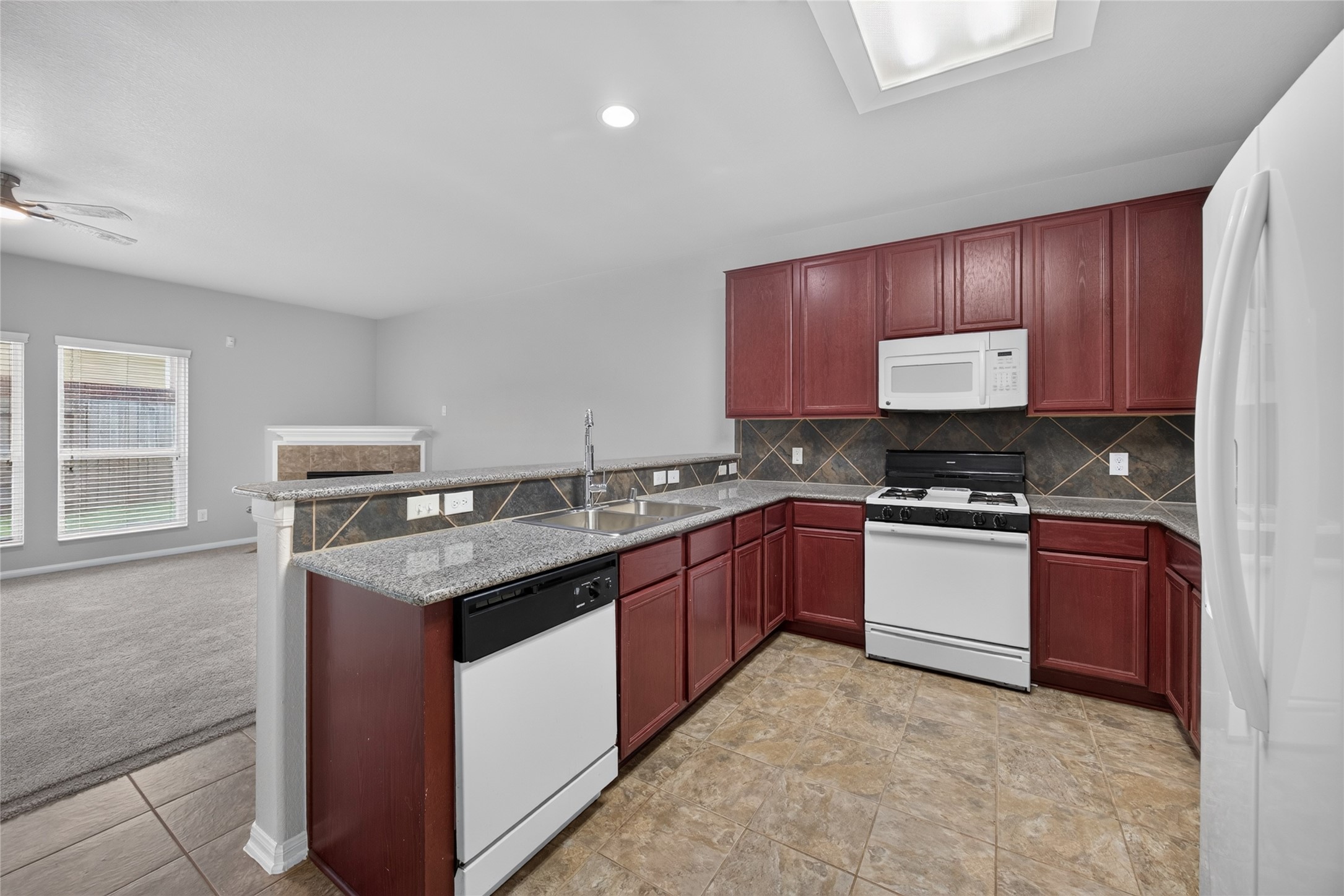 19015 N Taverns Corner Court Property Photo 6