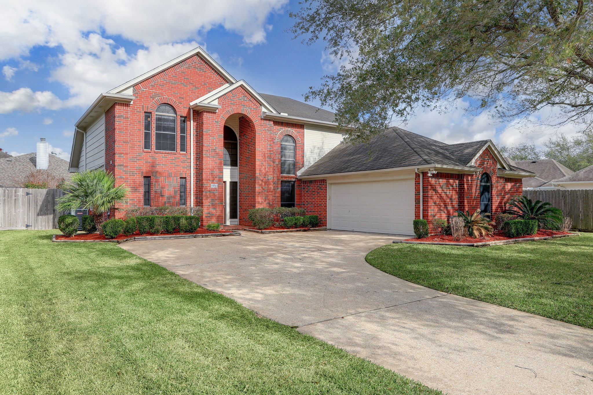 3126 Pebble Bay Drive Property Photo 1