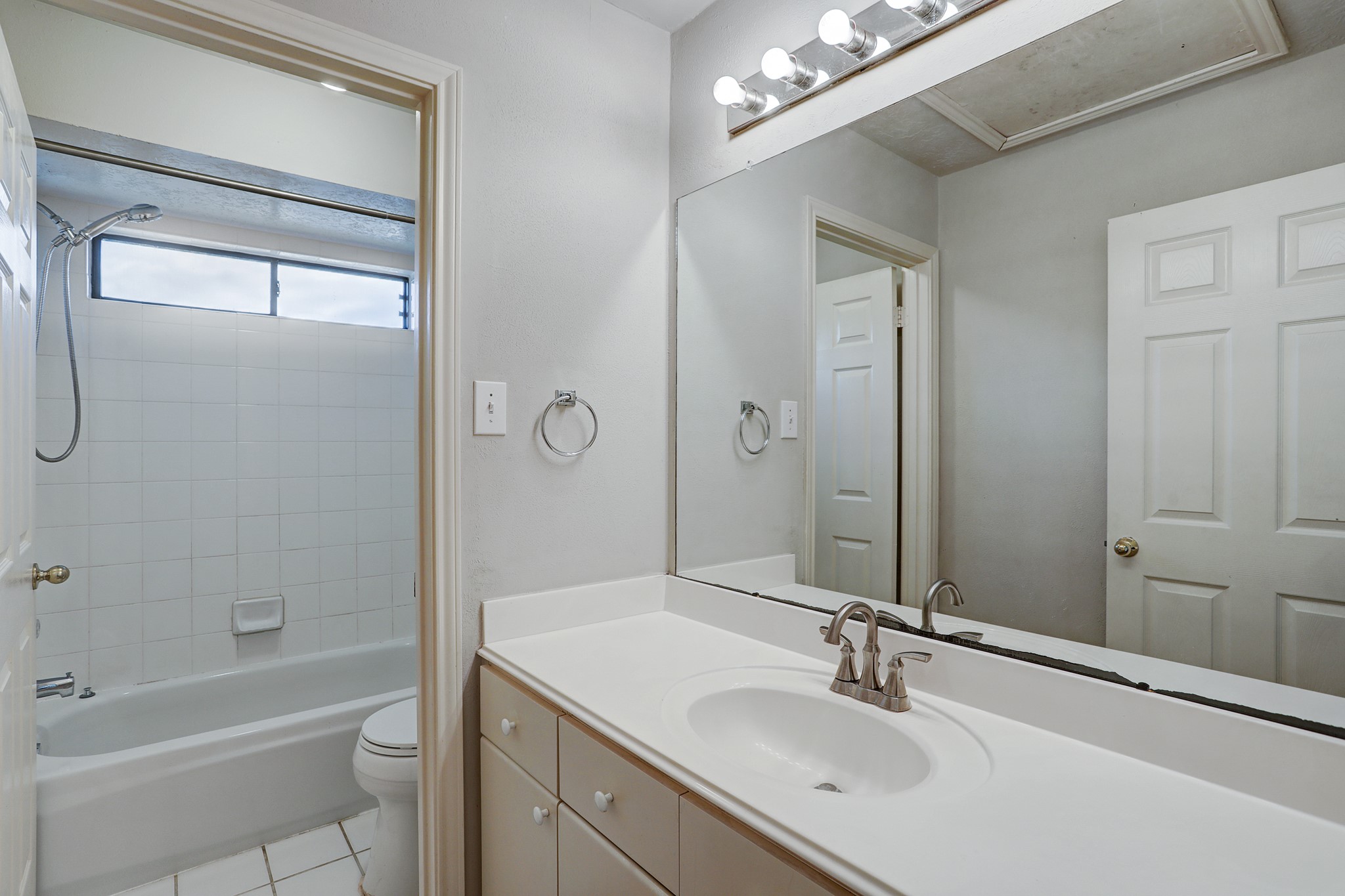 3126 Pebble Bay Drive Property Photo 29