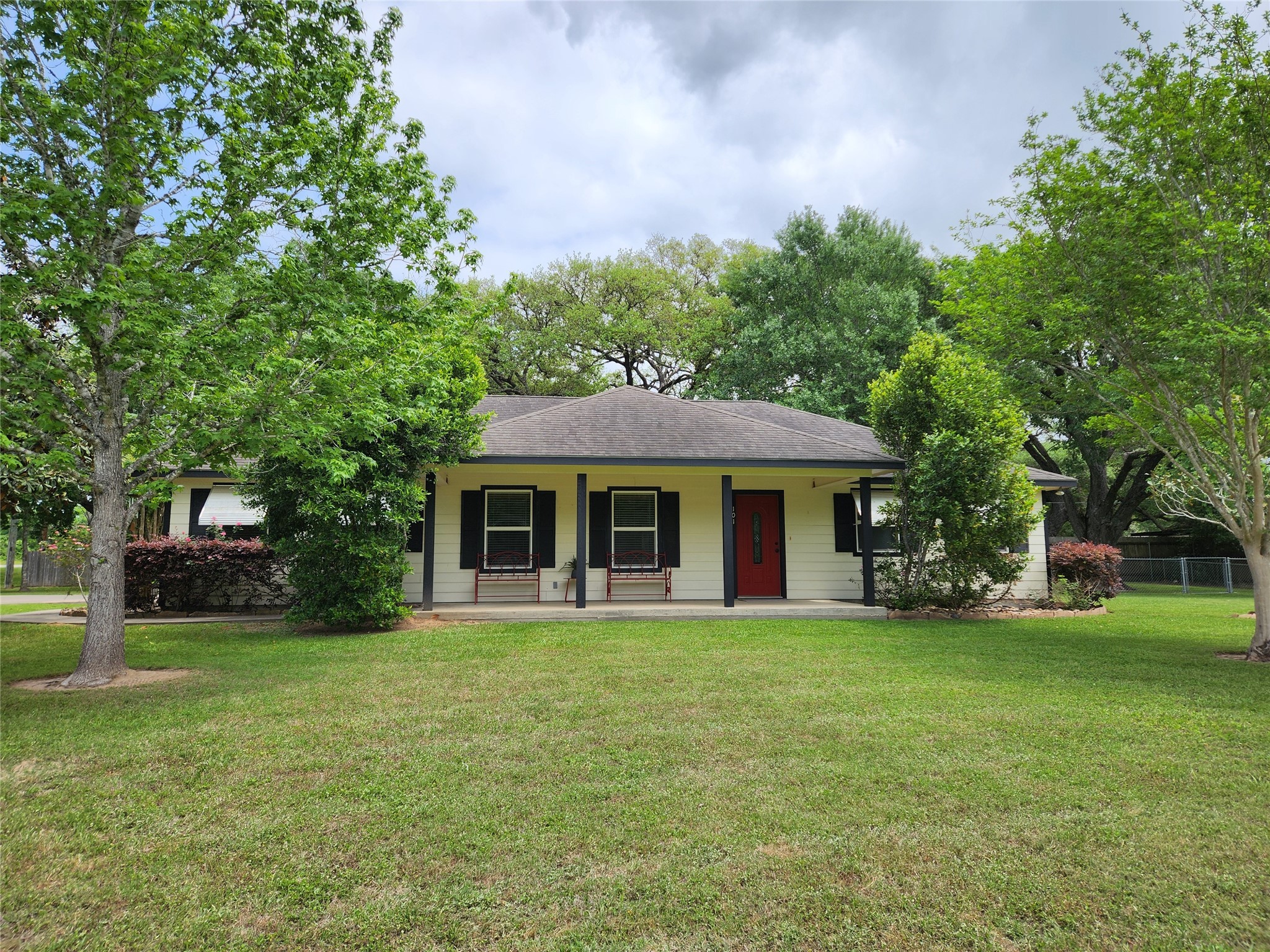 101 Becica Street Property Photo 1