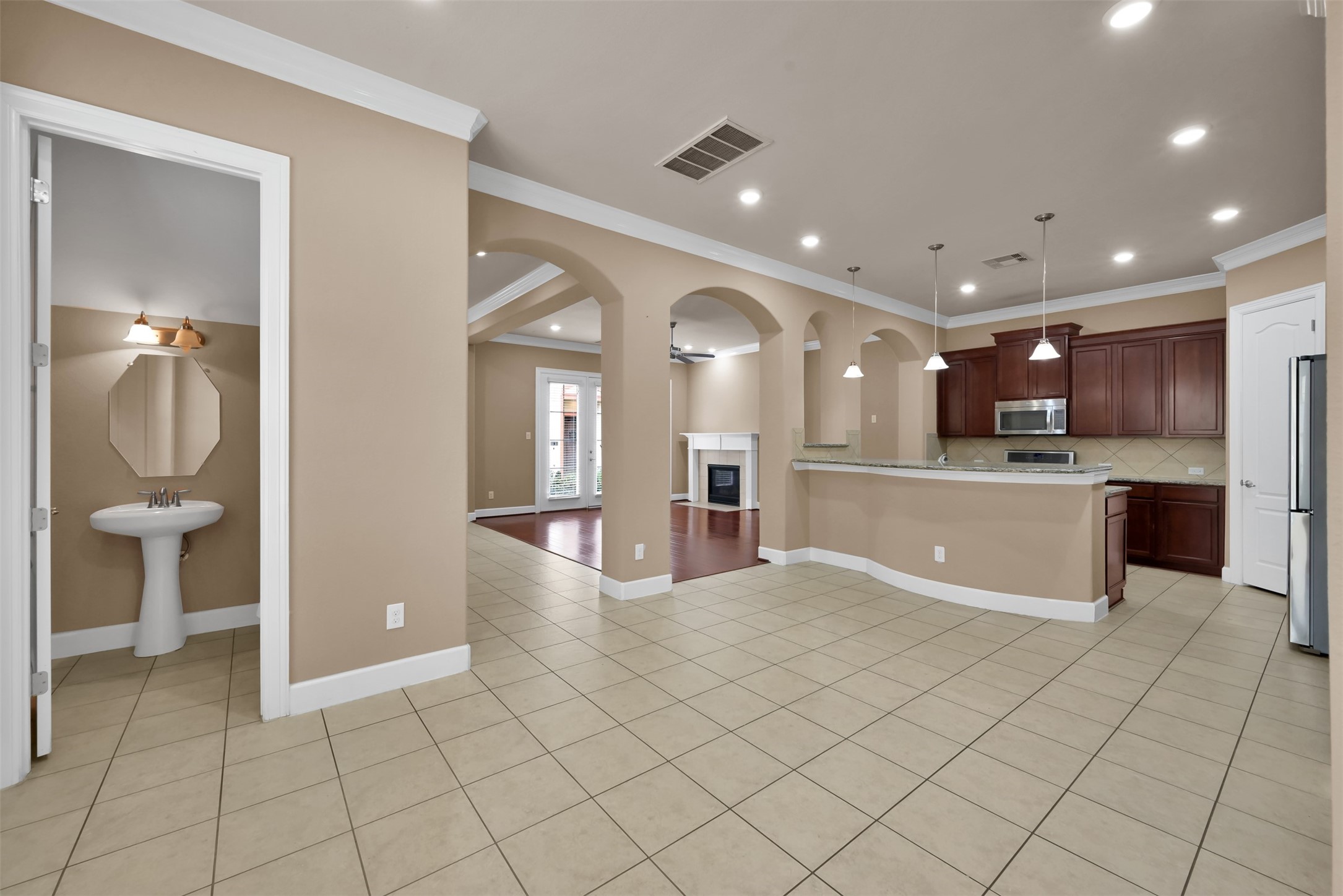 14546 San Pietro Drive Property Photo 9