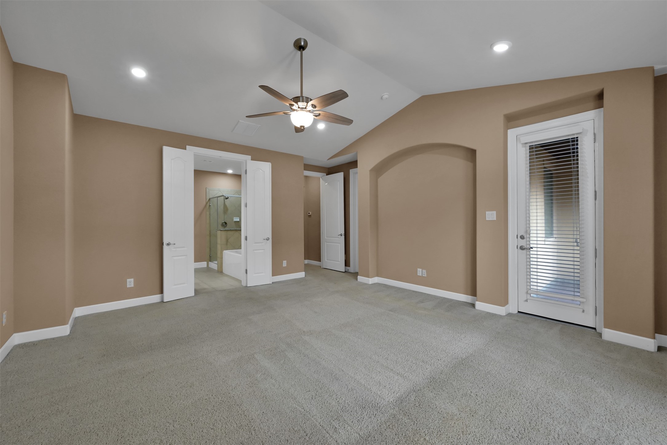 14546 San Pietro Drive Property Photo 14