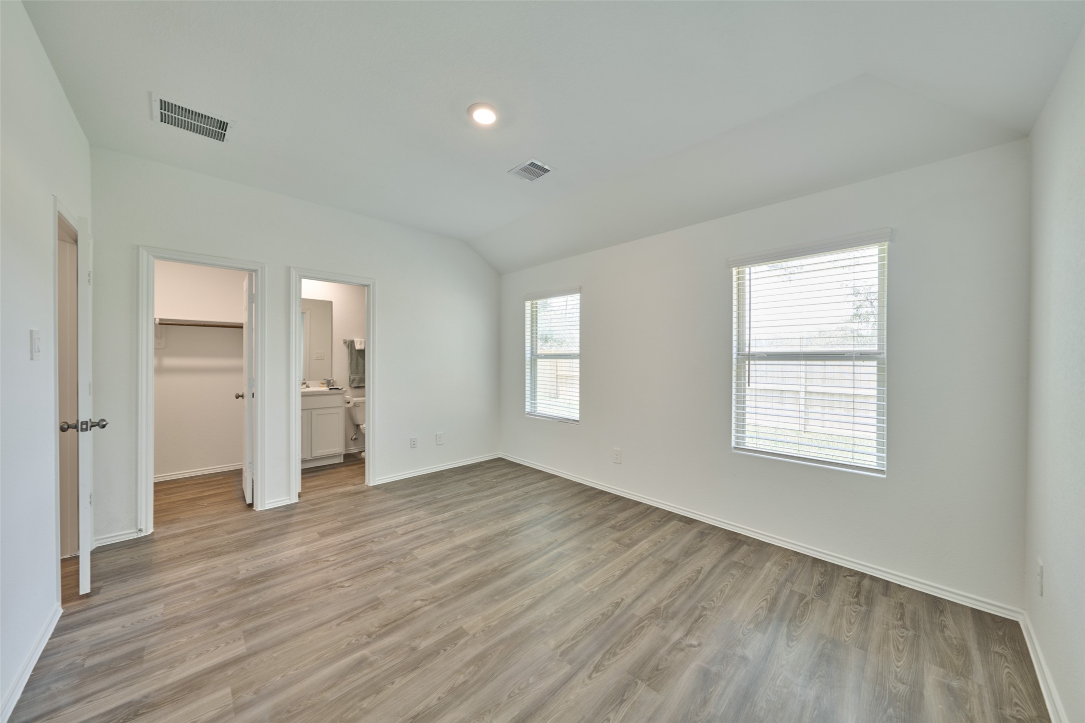 3755 Solanum Drive Property Photo 17
