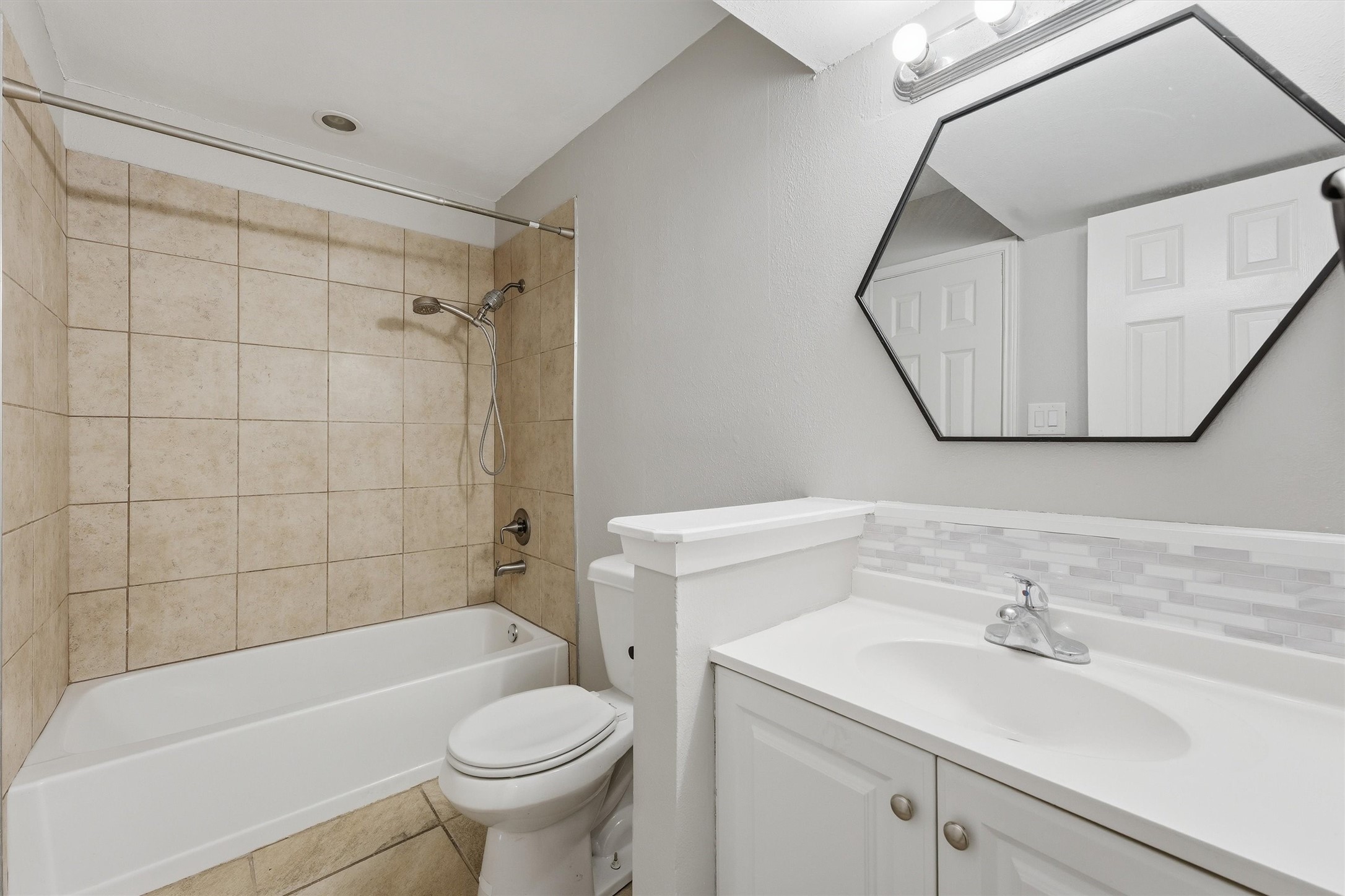 2300 Old Spanish Trail 2111 Property Photo 8