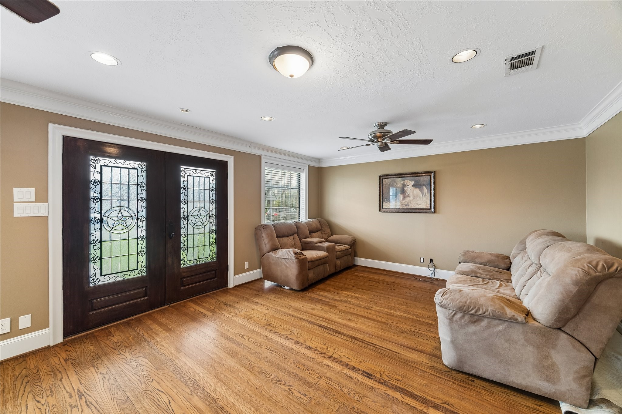 1330 Des Jardines Street Property Photo 13