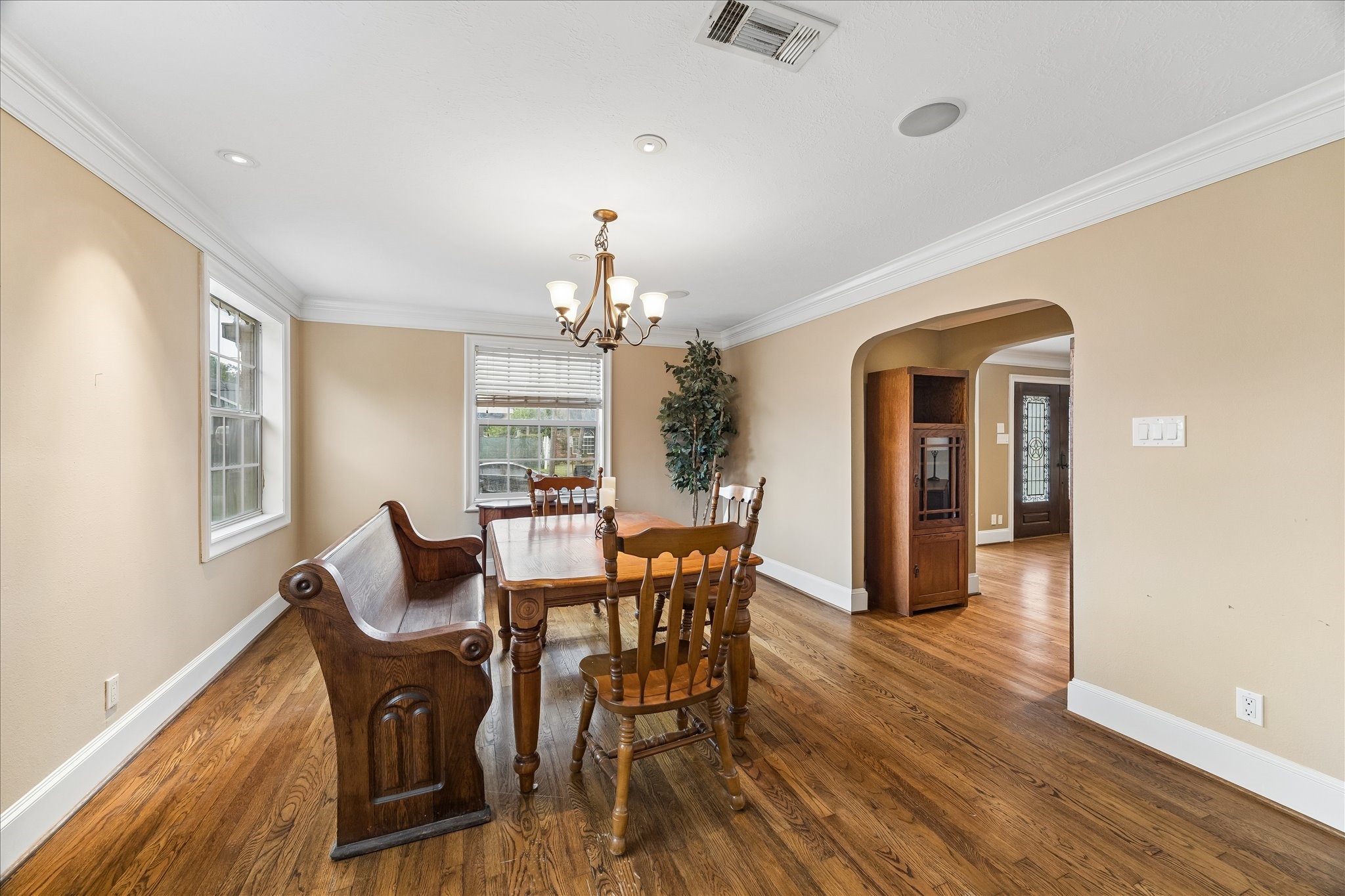 1330 Des Jardines Street Property Photo 16