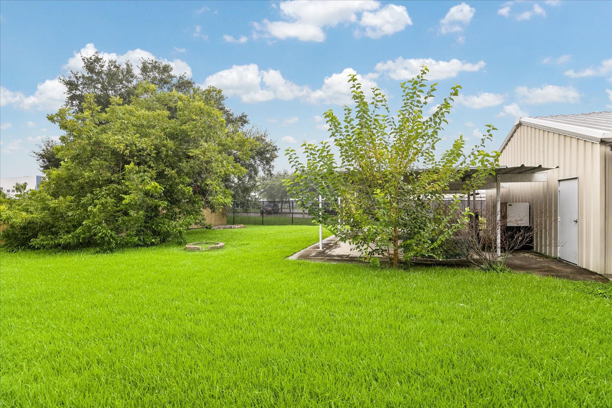 1330 Des Jardines Street, Houston Tx 77023 Property Photo 27