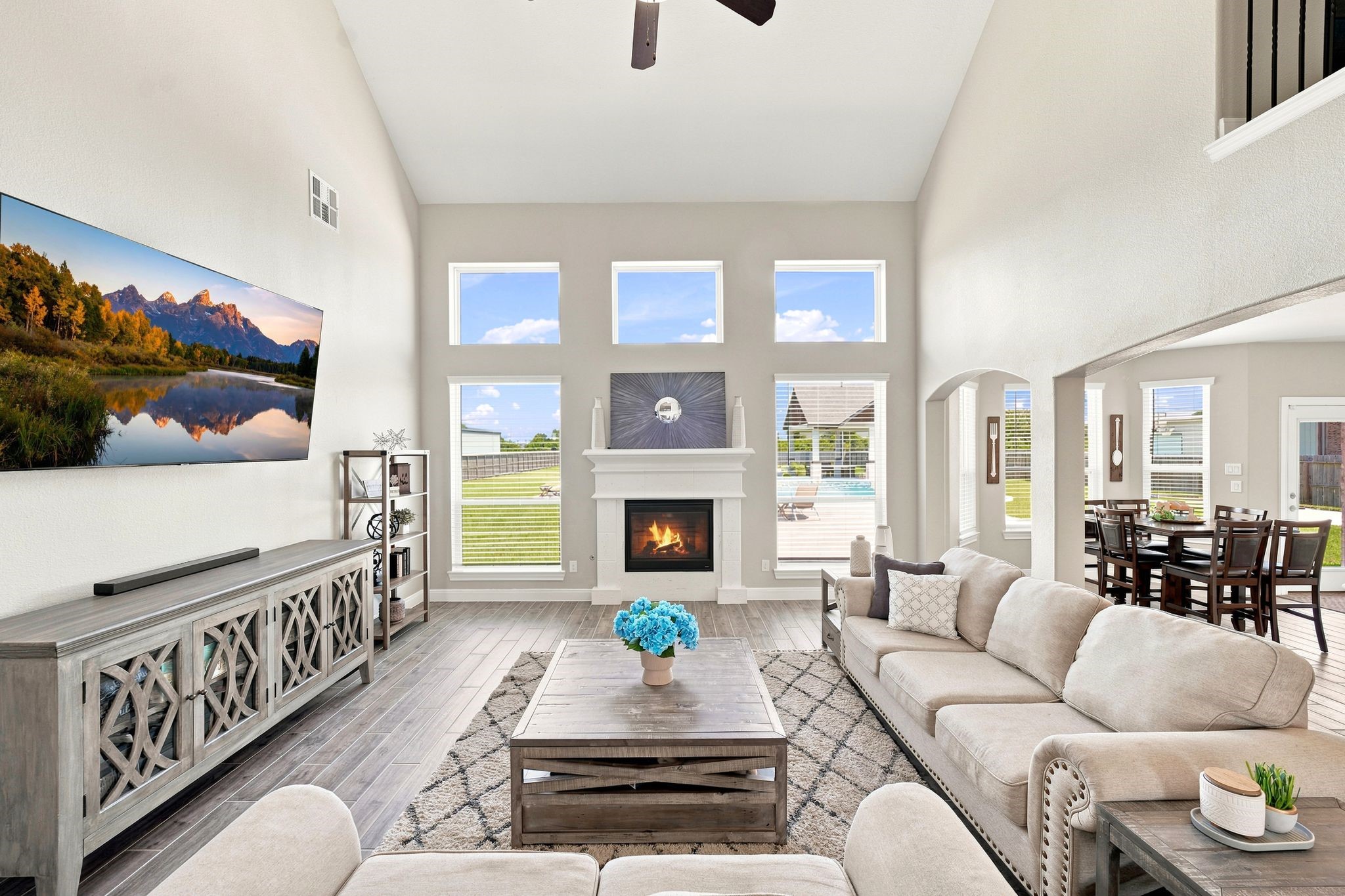 15211 Icet Creek Avenue Property Photo 7