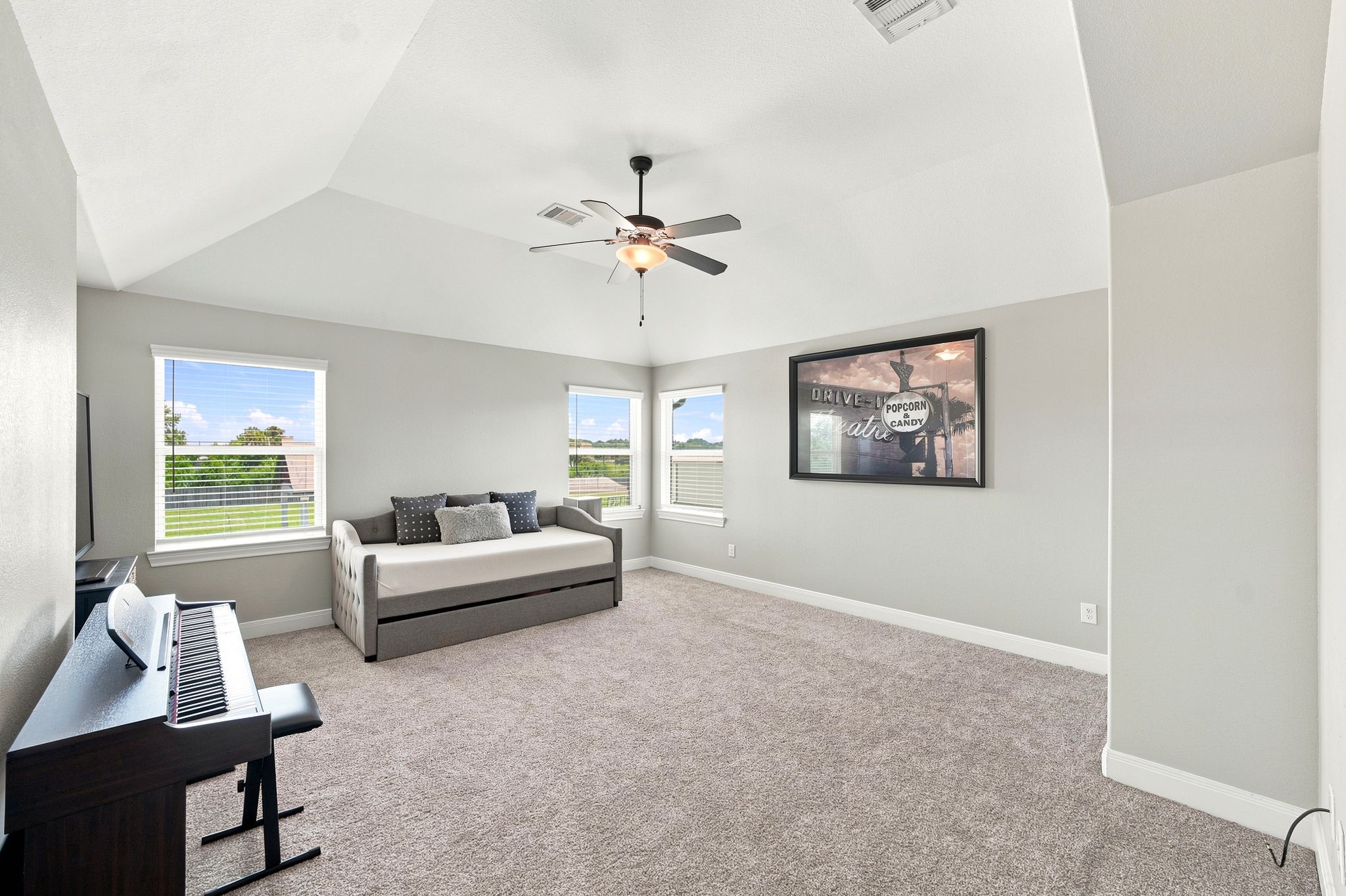 15211 Icet Creek Avenue Property Photo 31