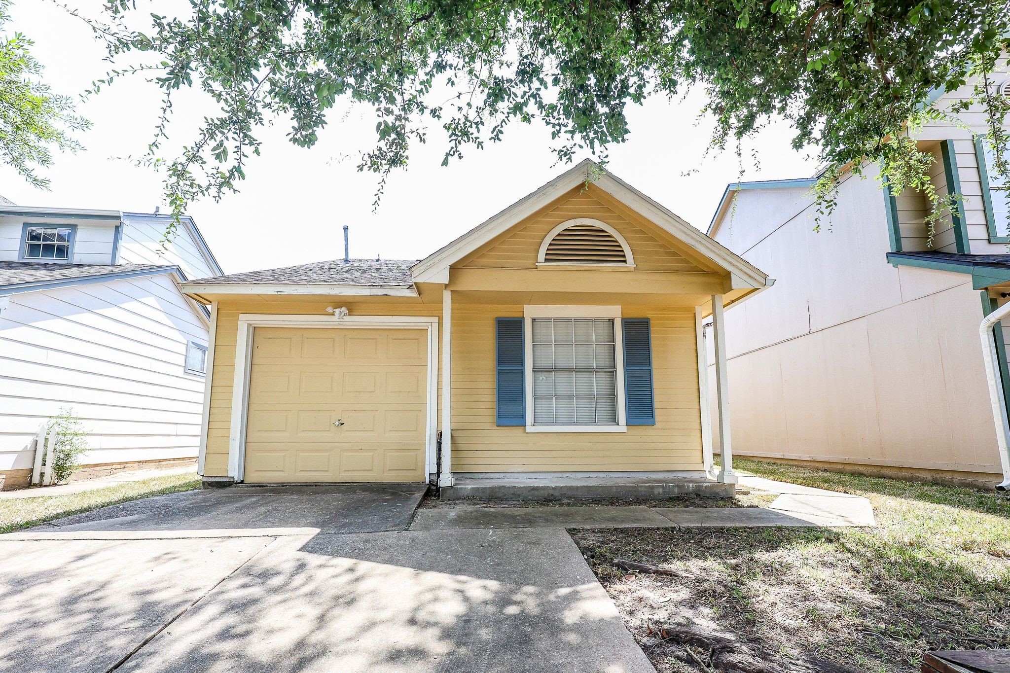 11510 Teaside Drive Property Photo 1