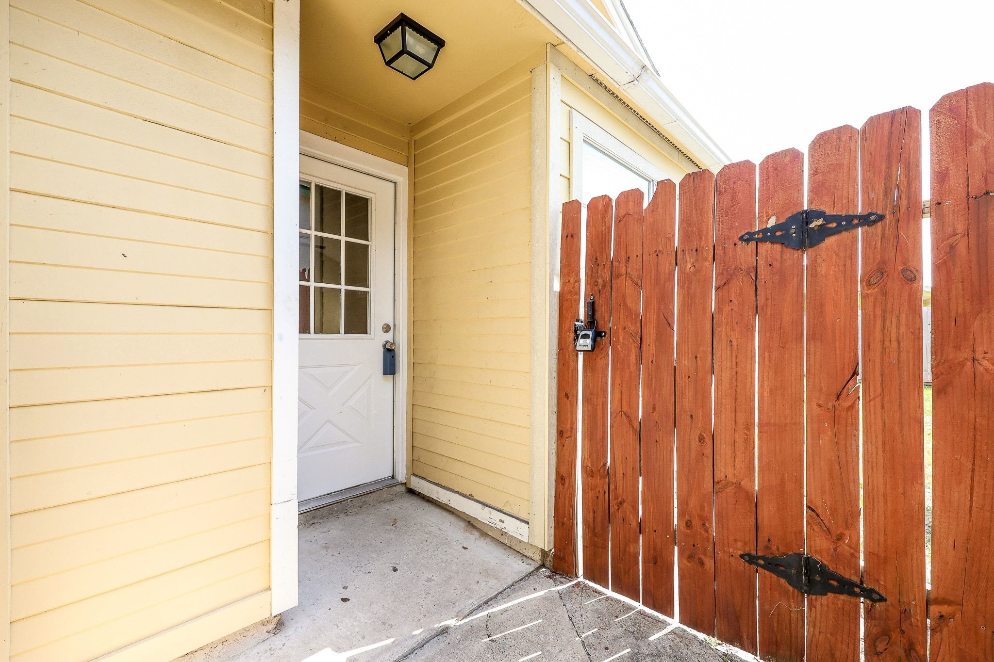 11510 Teaside Drive Property Photo 3