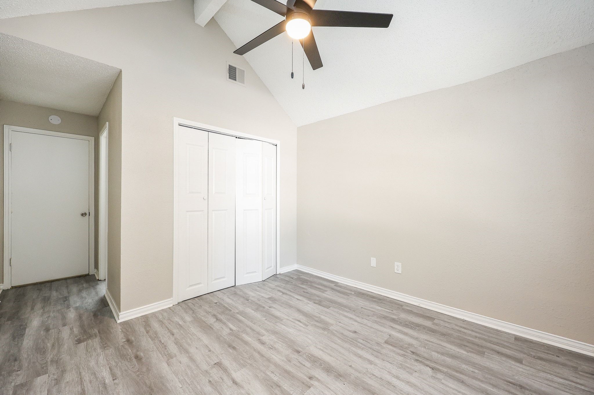 11510 Teaside Drive Property Photo 14