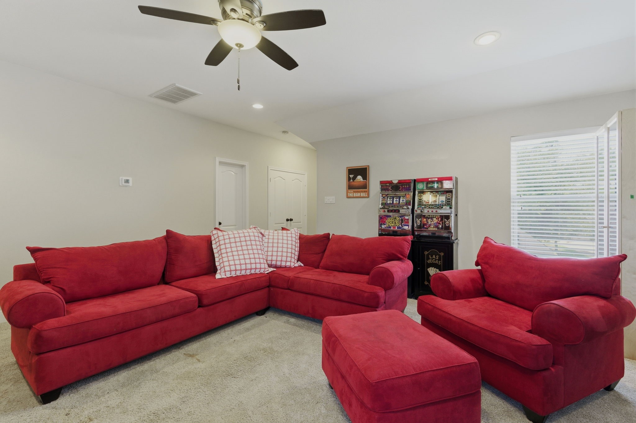 10 Little Falls Place Property Photo 32