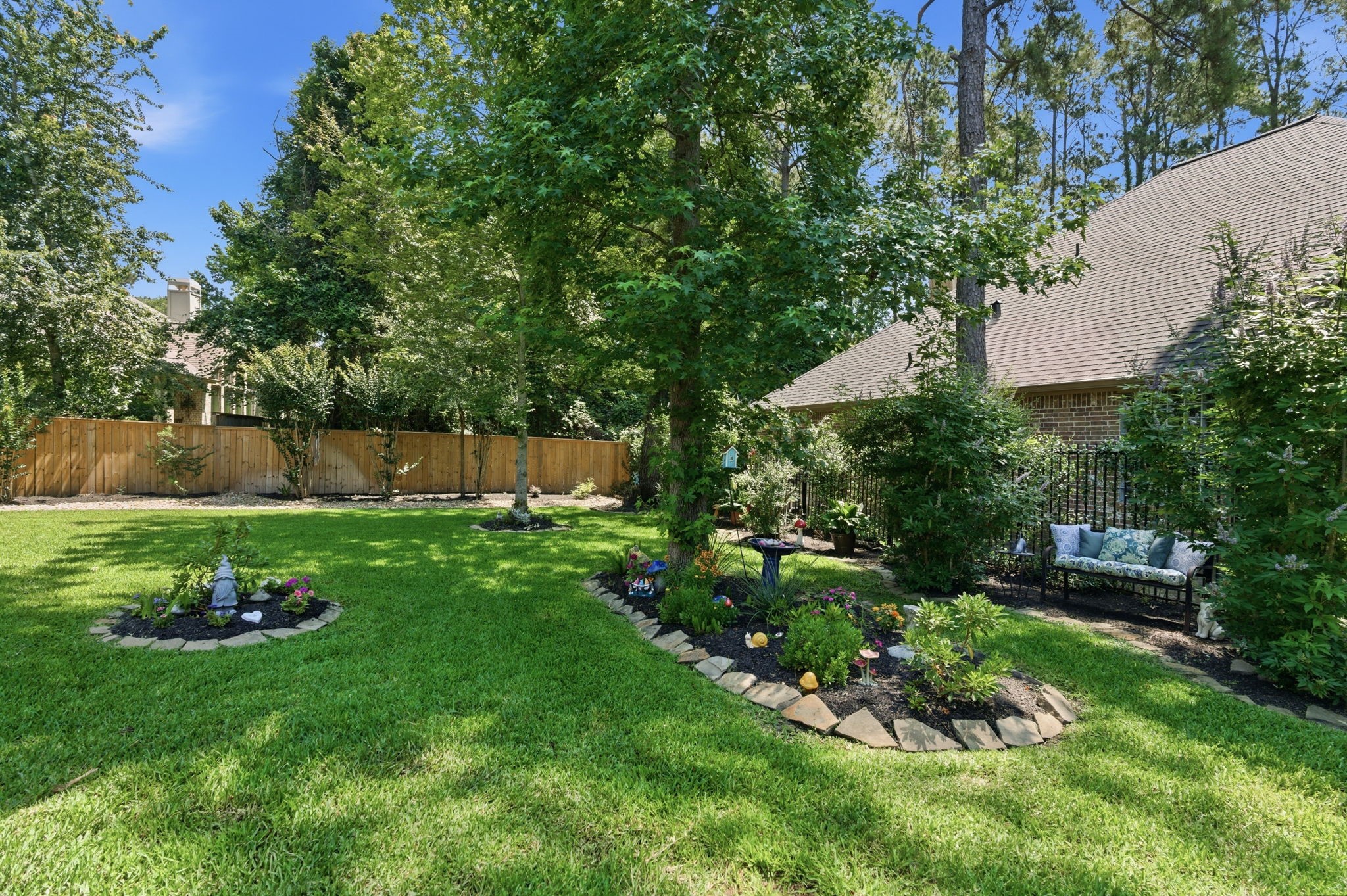 10 Little Falls Place Property Photo 36