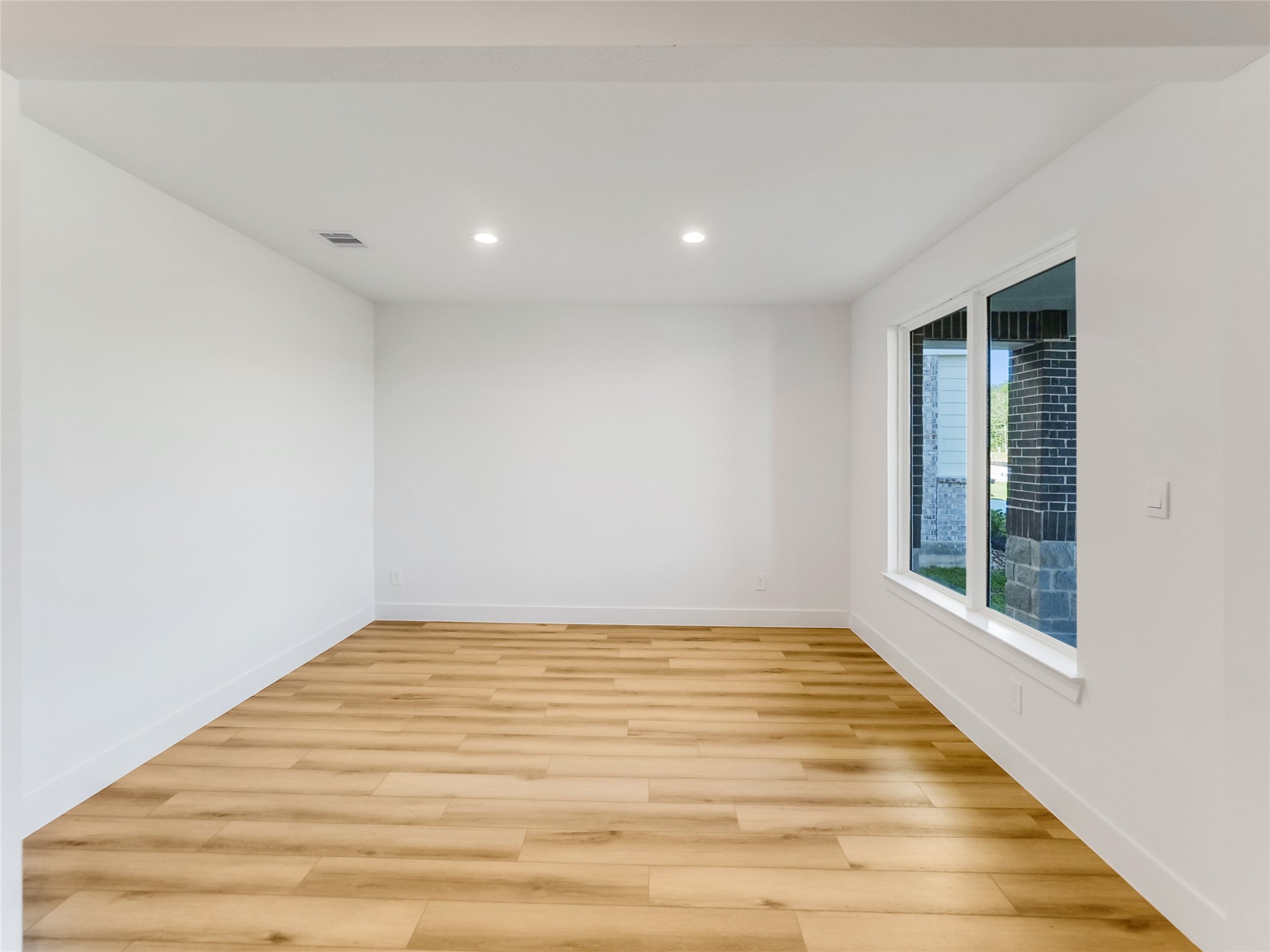 4413 Wapama Falls Loop Property Photo 4