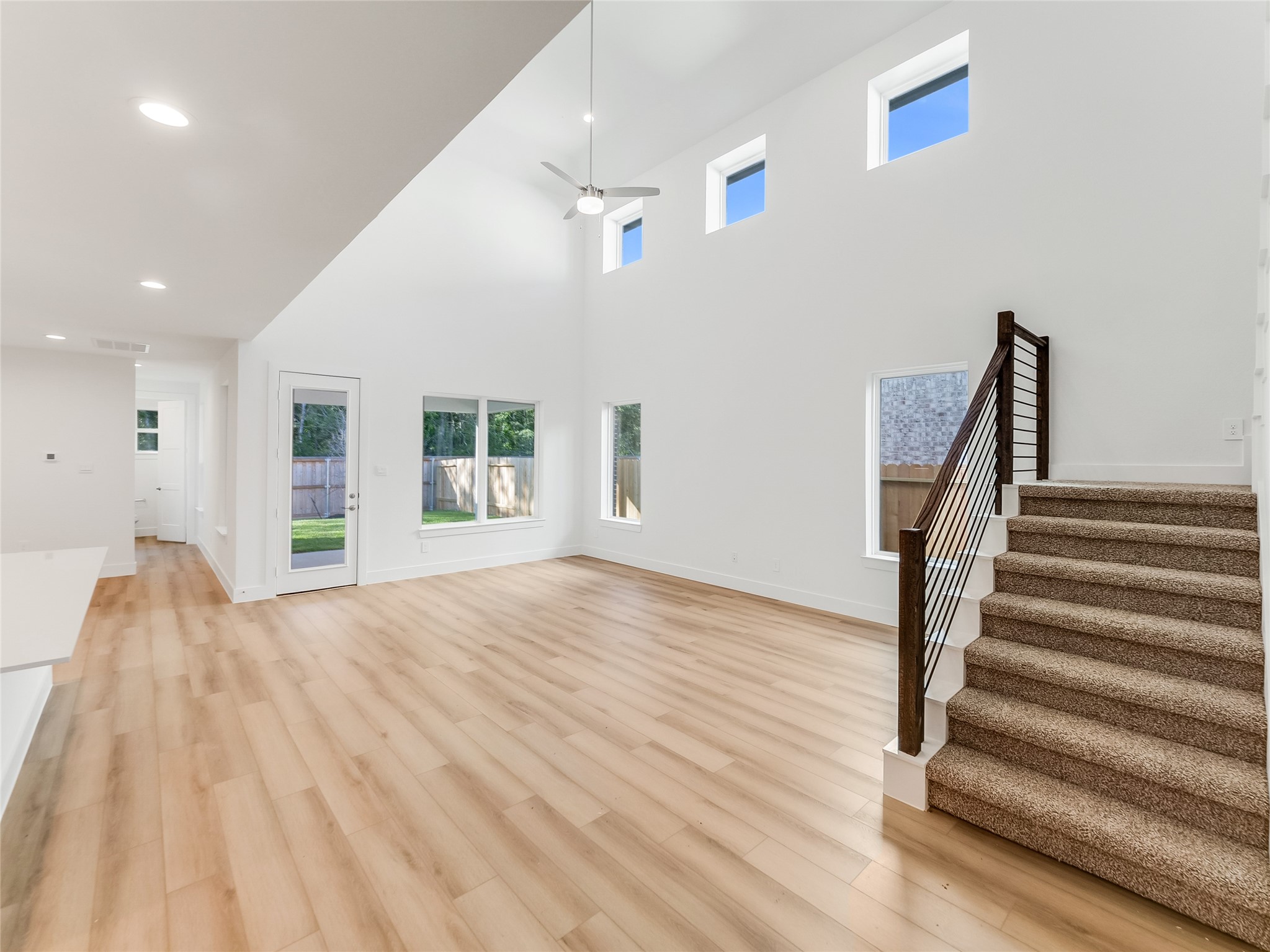 4413 Wapama Falls Loop Property Photo 9