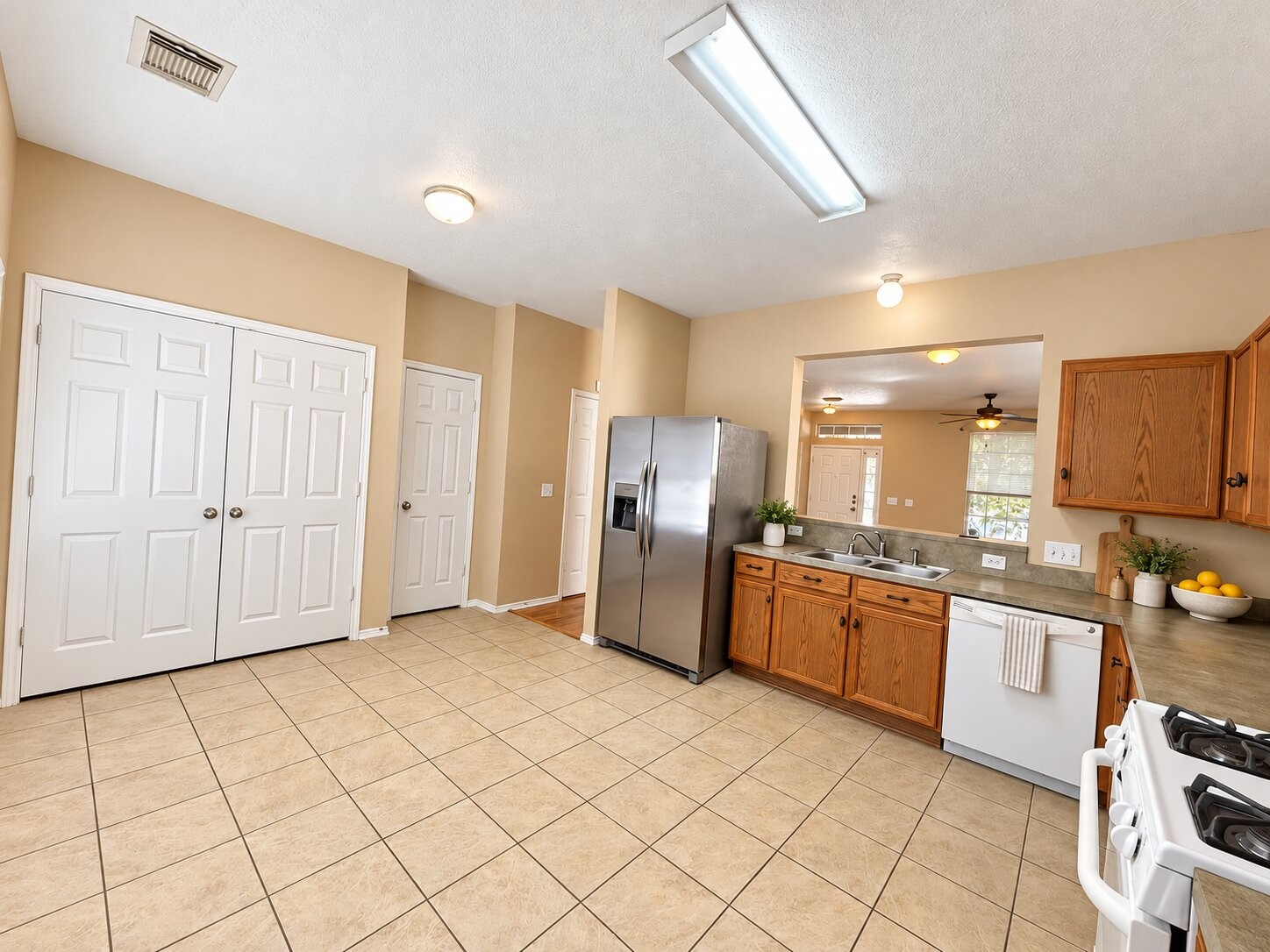 23723 Pebworth Place Property Photo 5