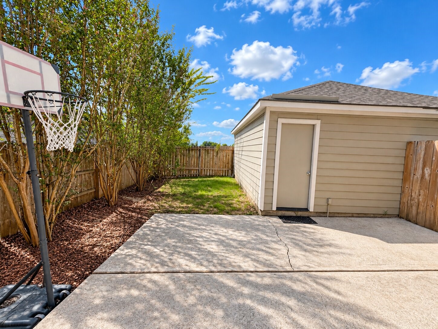 23723 Pebworth Place Property Photo 13