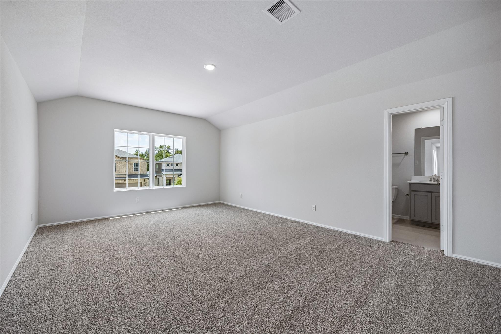 1111 Novelle Bend Drive Property Photo 12