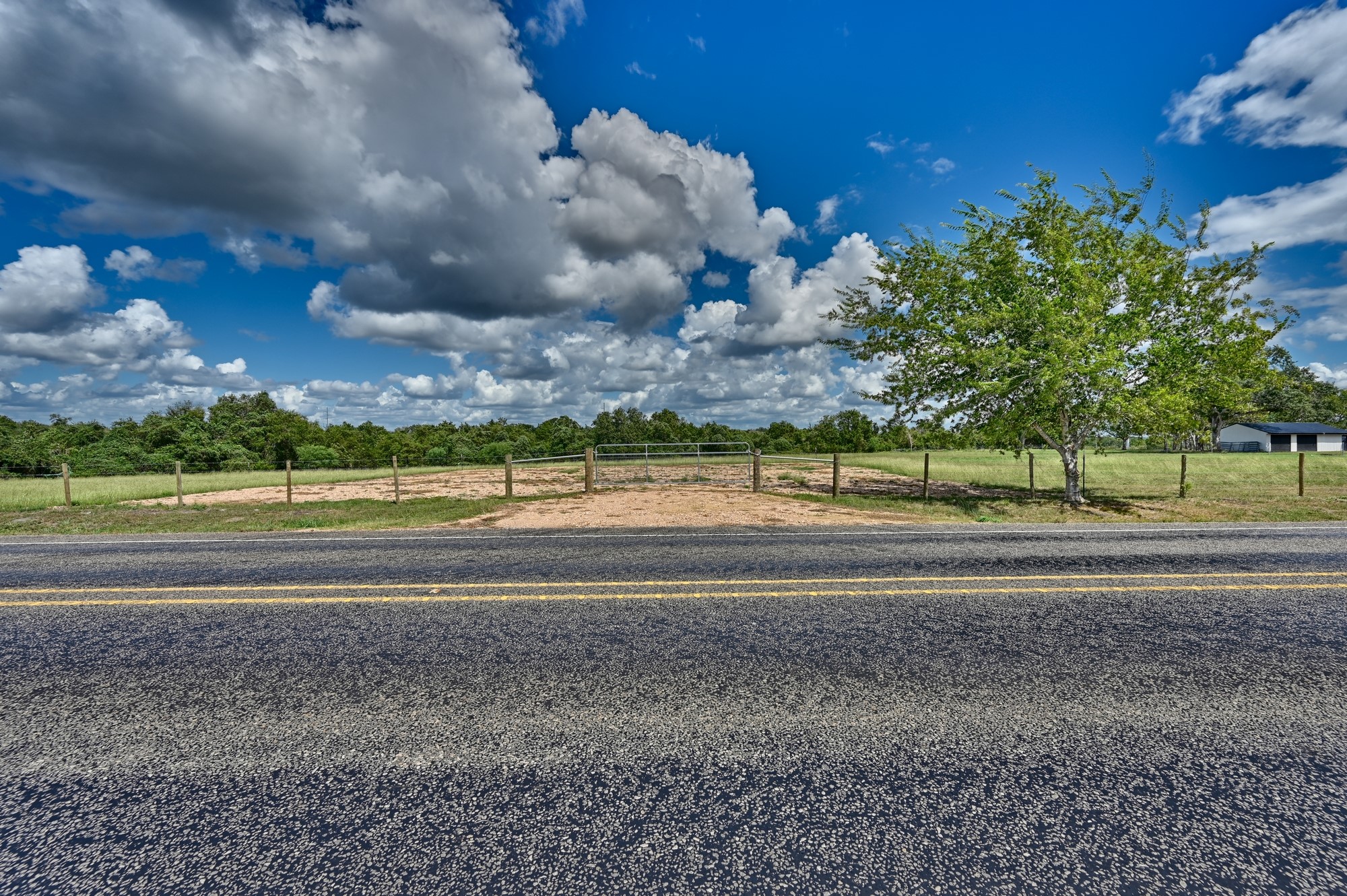 5846 Fm 949 Property Photo 5