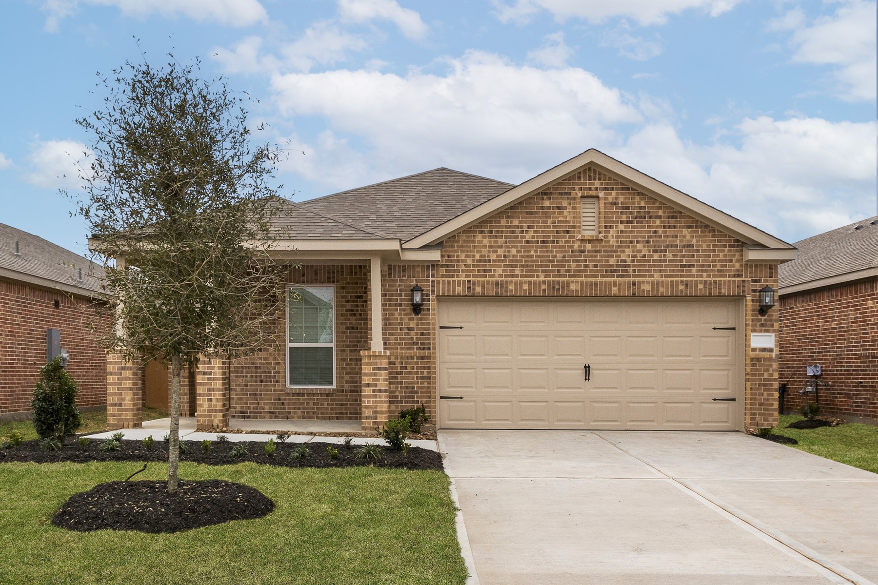 1026 Whispering Winds Drive Property Photo 1