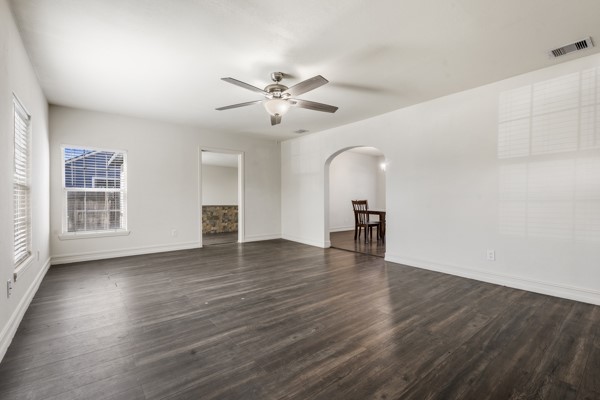 7501 Kingsley Street Property Photo 2