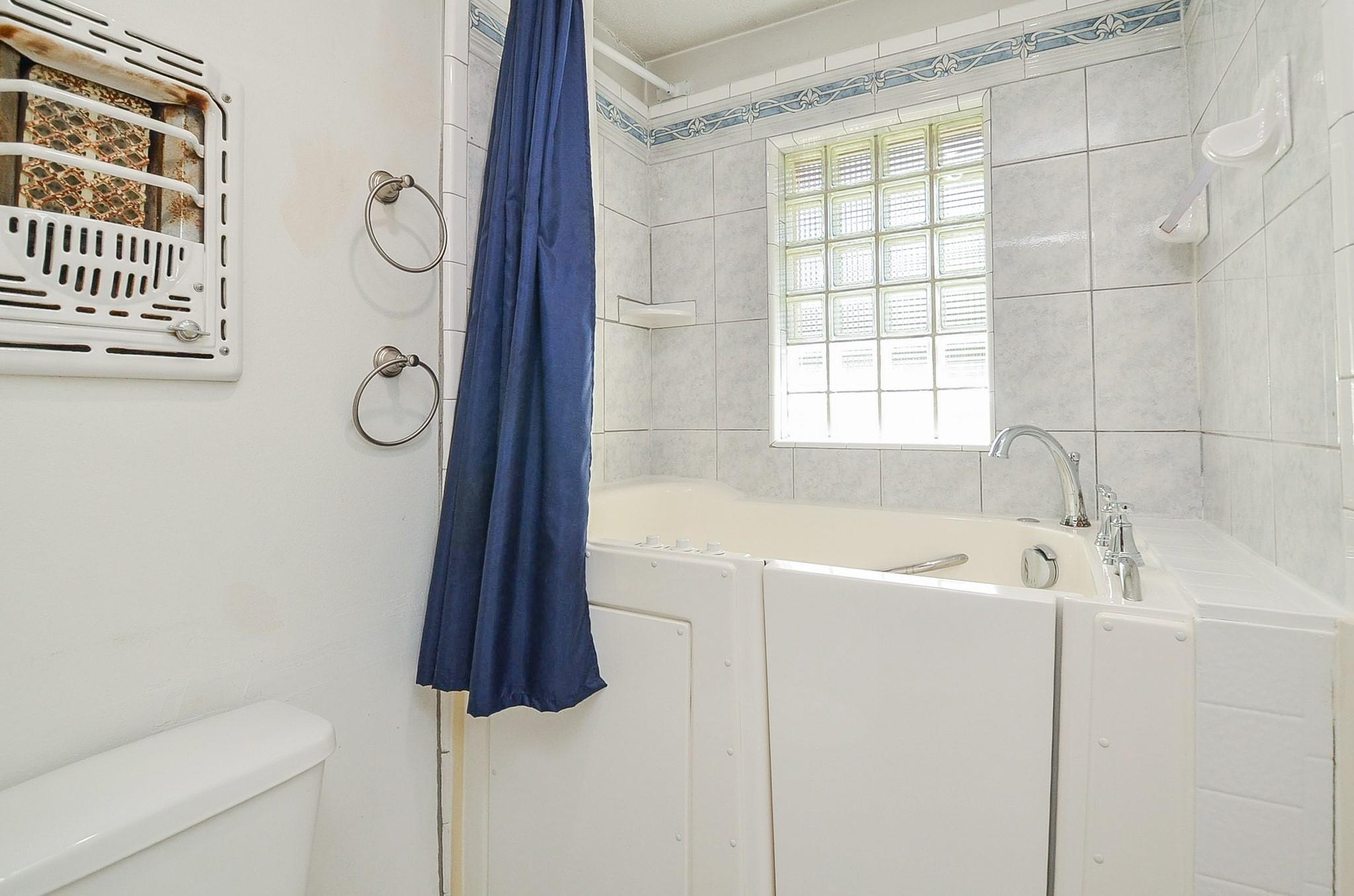 3207 Hamm Road Property Photo 23