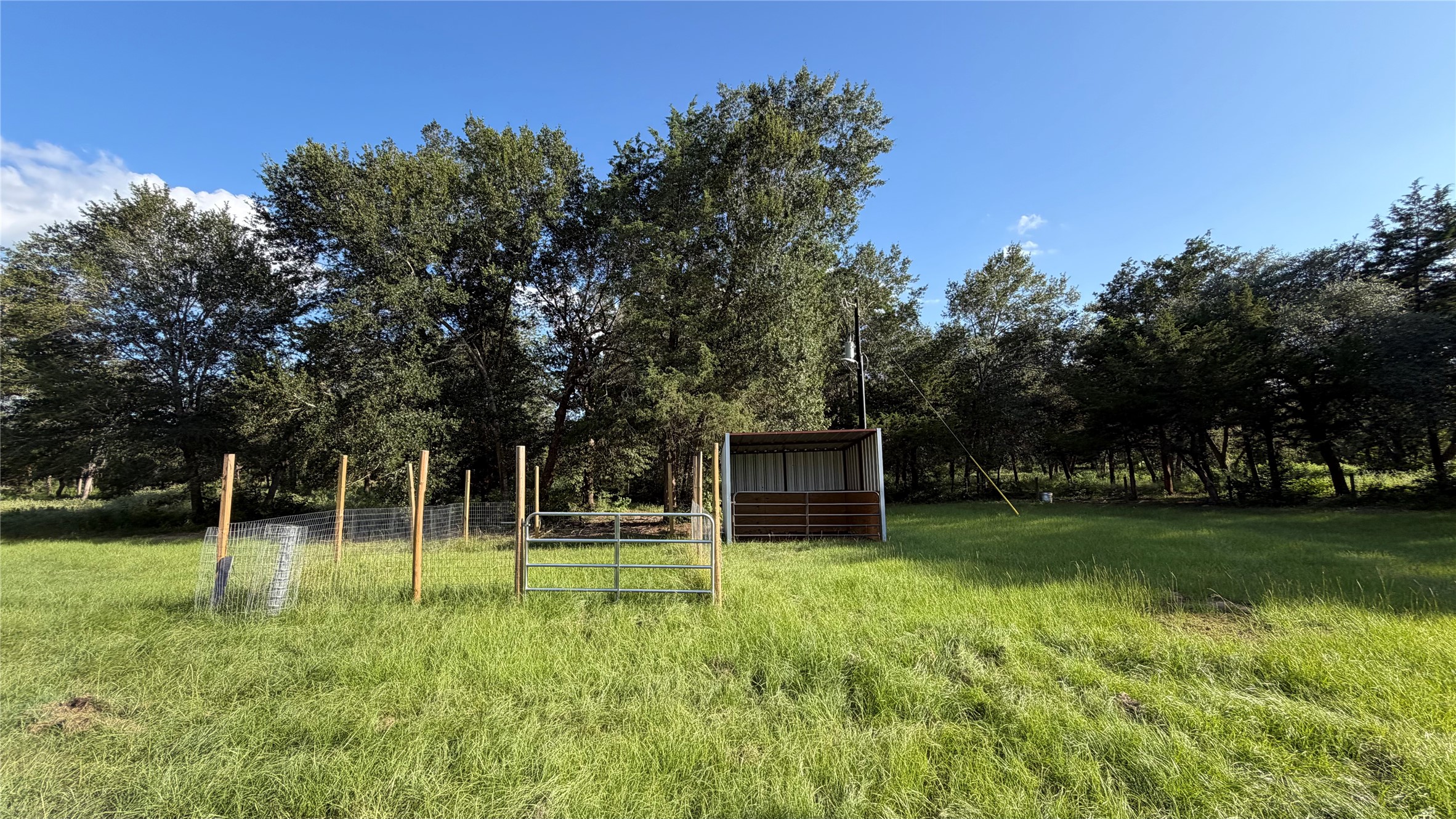 26011 Bernard Road Property Photo 20