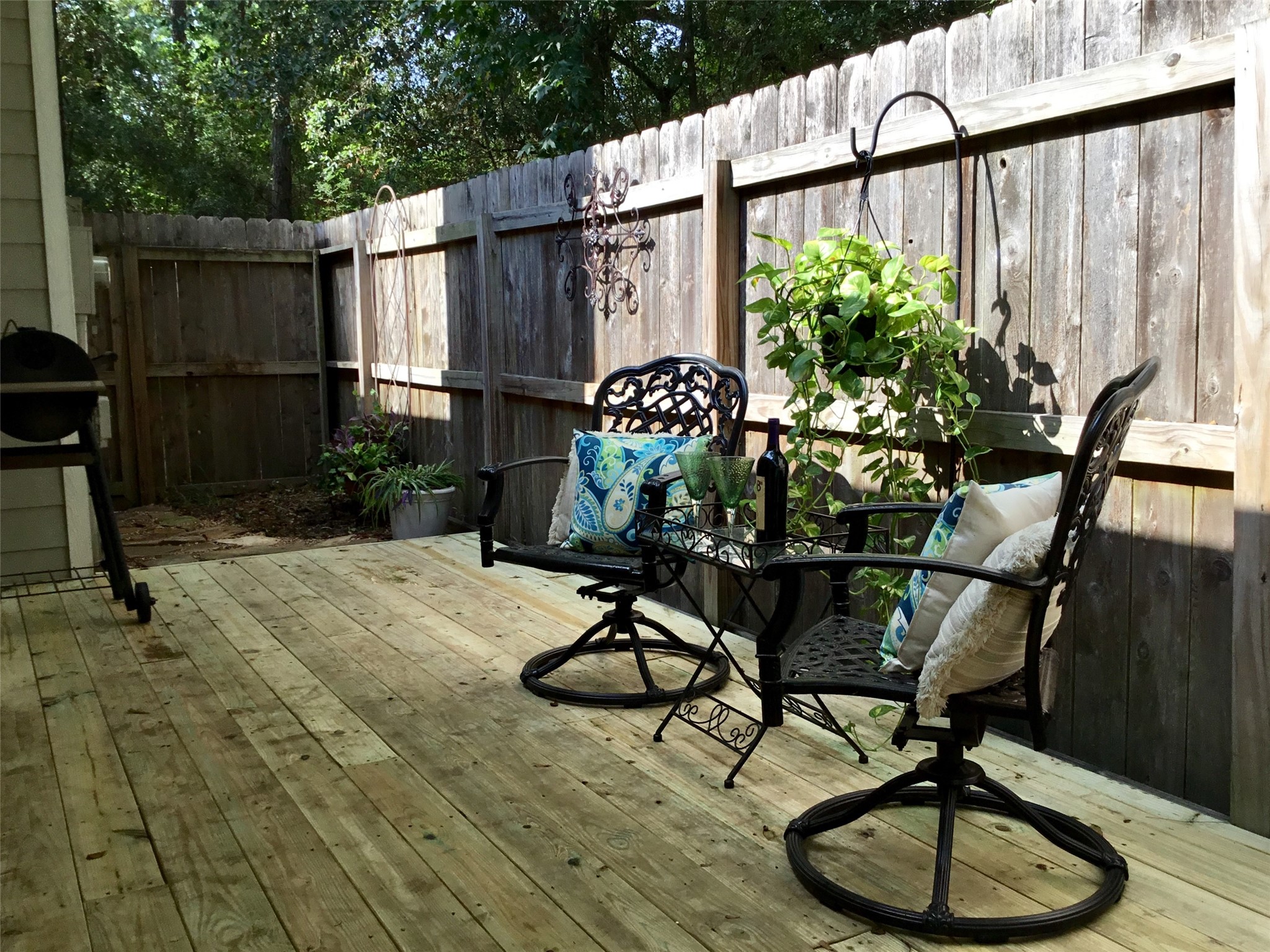 3 Spiral Vine Circle Property Photo 38