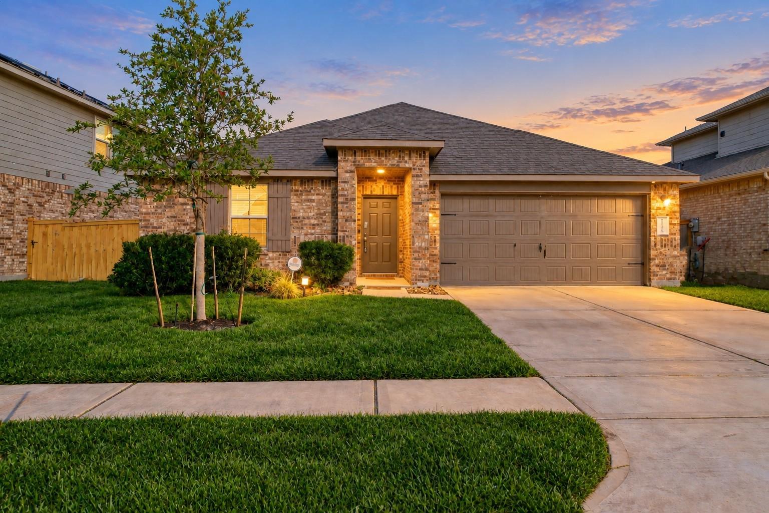 15226 Dinnet Berm Drive, Humble TX 77346 Property Photo 1