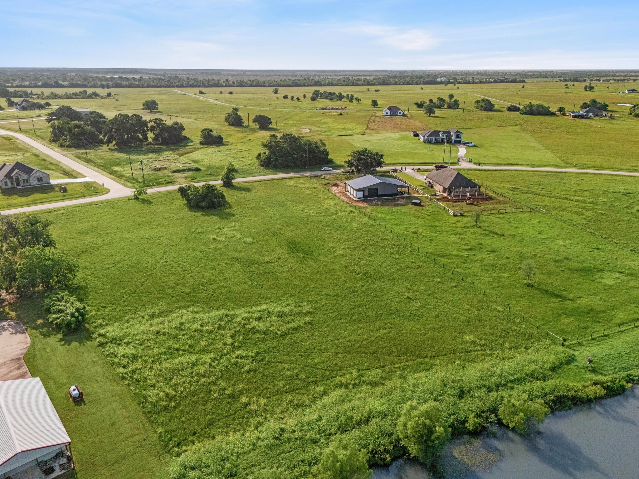 808 Wagon Wheel Trail Property Photo 9